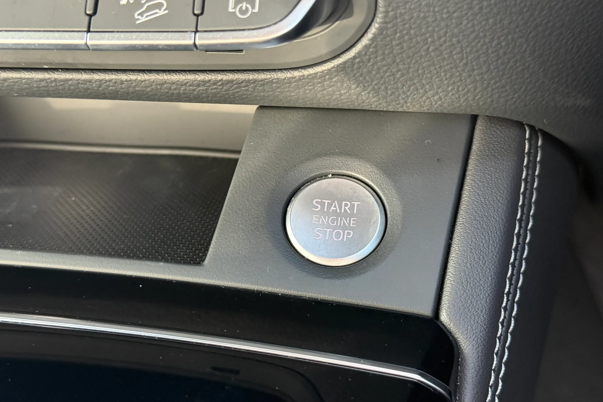 Audi Q5 thumbnail image number 24