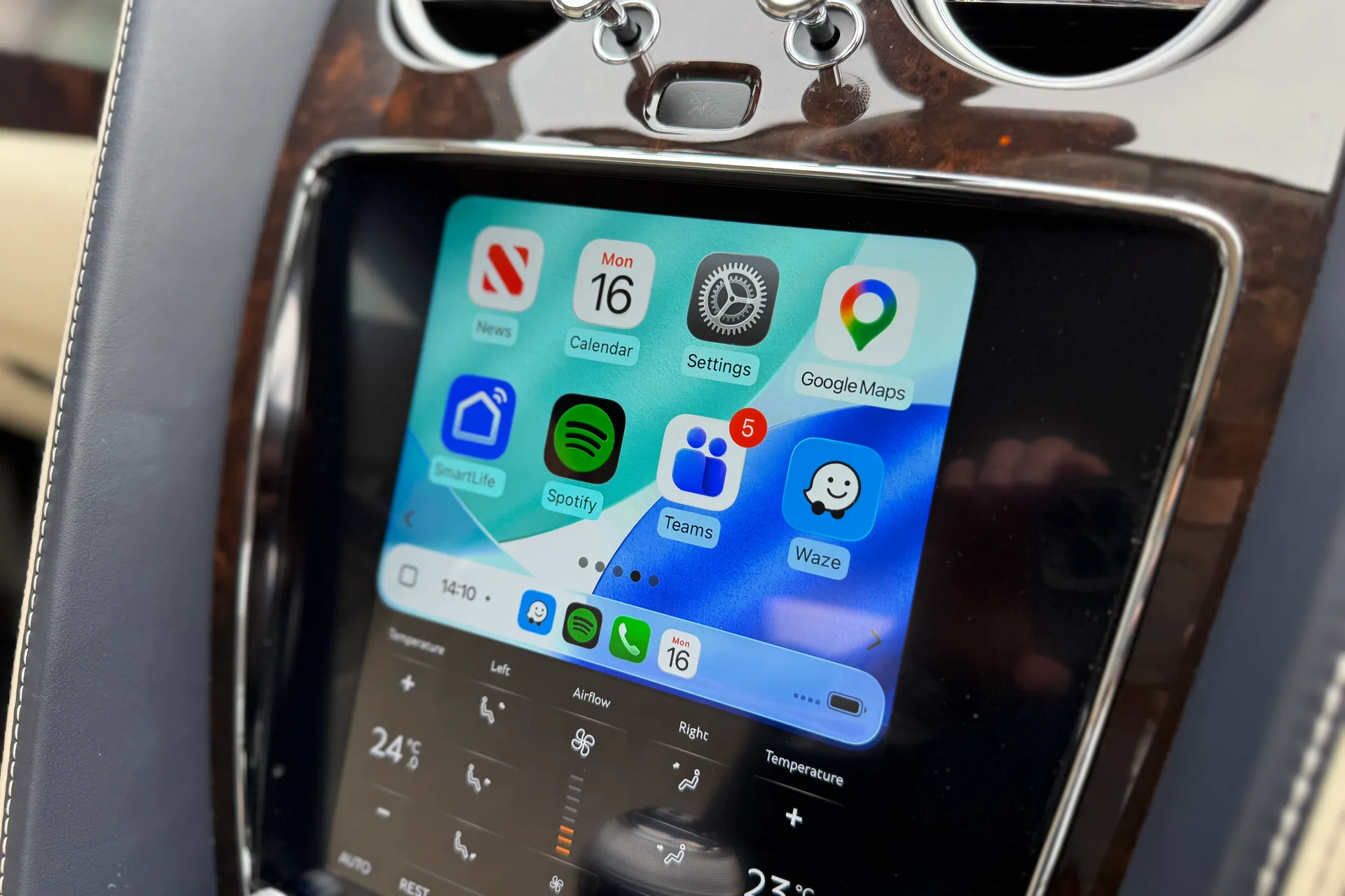 Bentley CONTINENTAL GT thumbnail image number 31