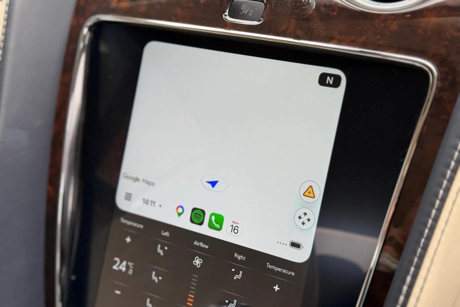 Bentley CONTINENTAL GT thumbnail image number 32