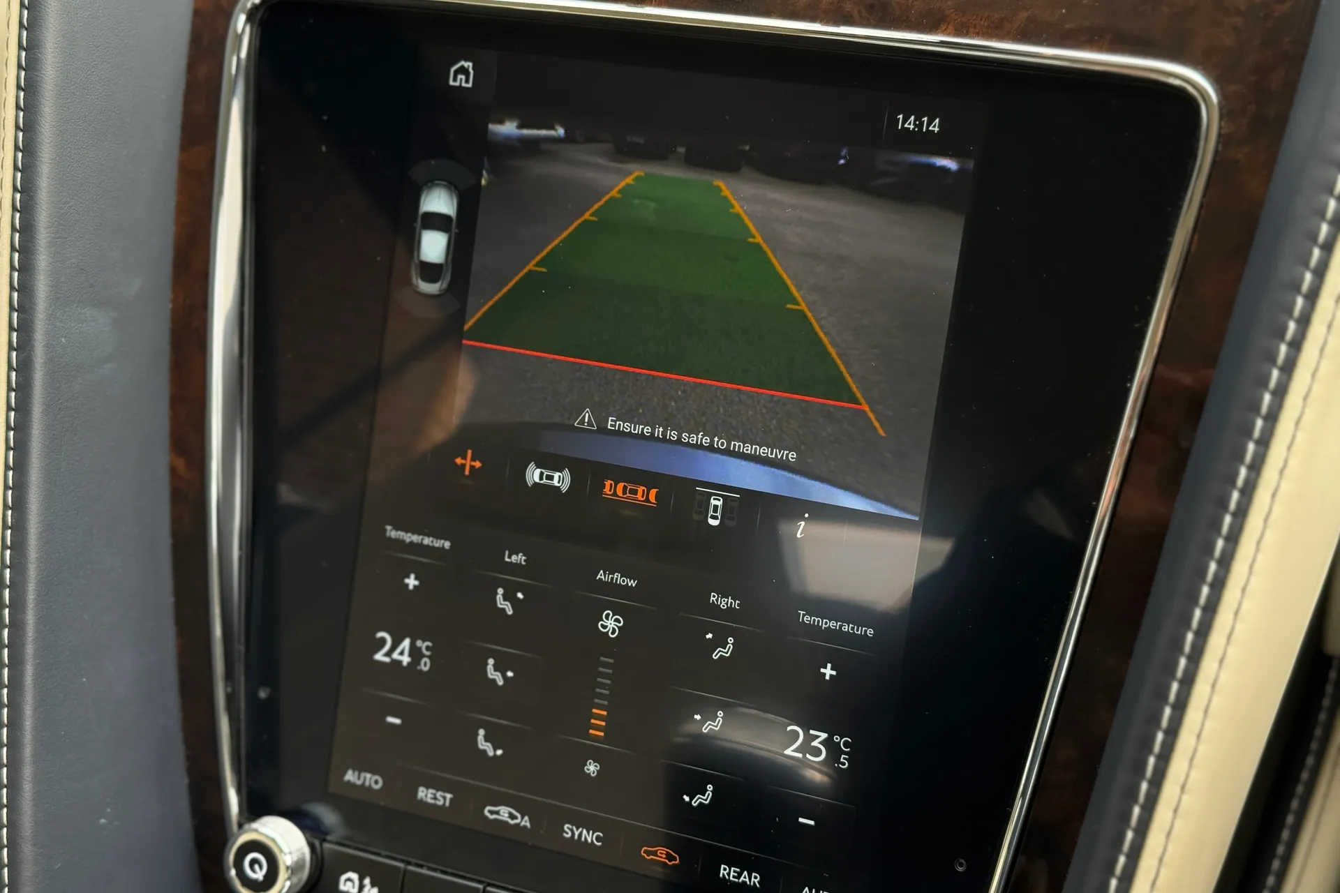 Bentley CONTINENTAL GT thumbnail image number 4