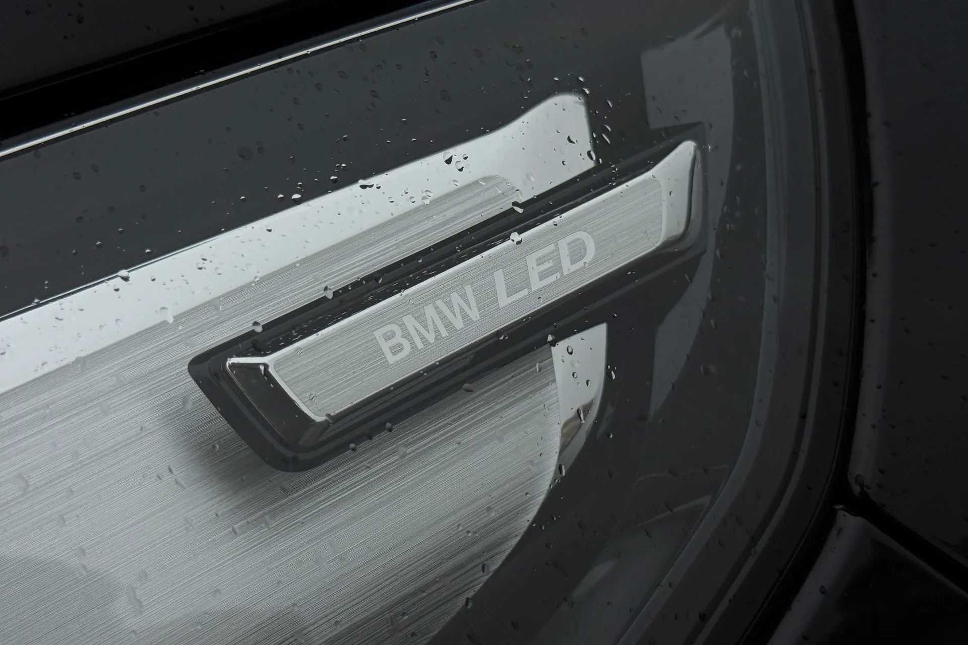 BMW iX1 thumbnail image number 52