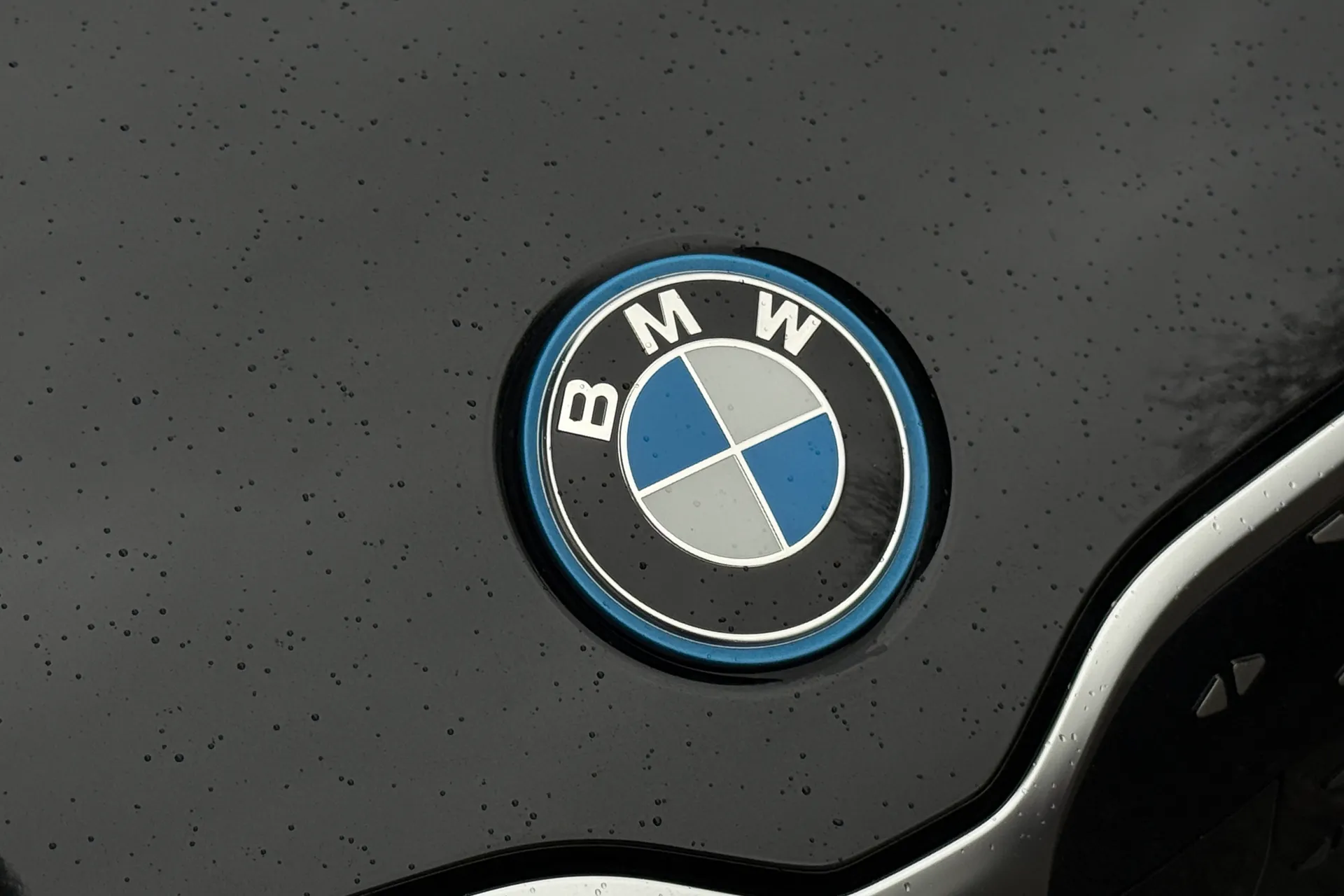 BMW iX1 thumbnail image number 54