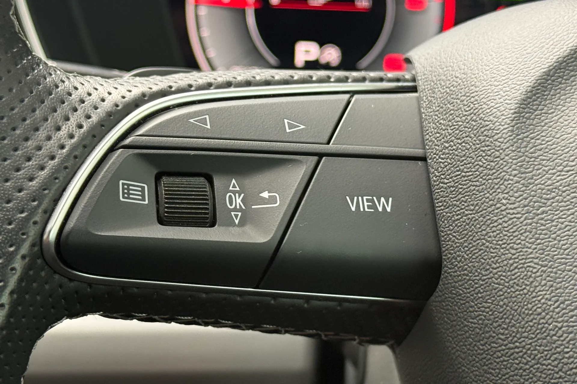 Audi Q5 thumbnail image number 15