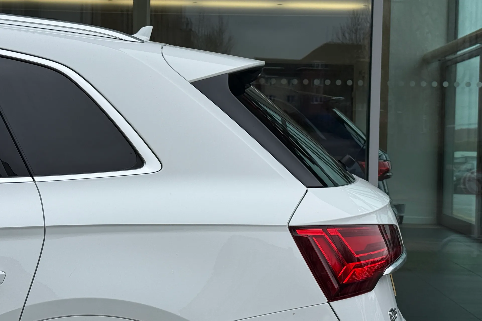 Audi Q5 thumbnail image number 52