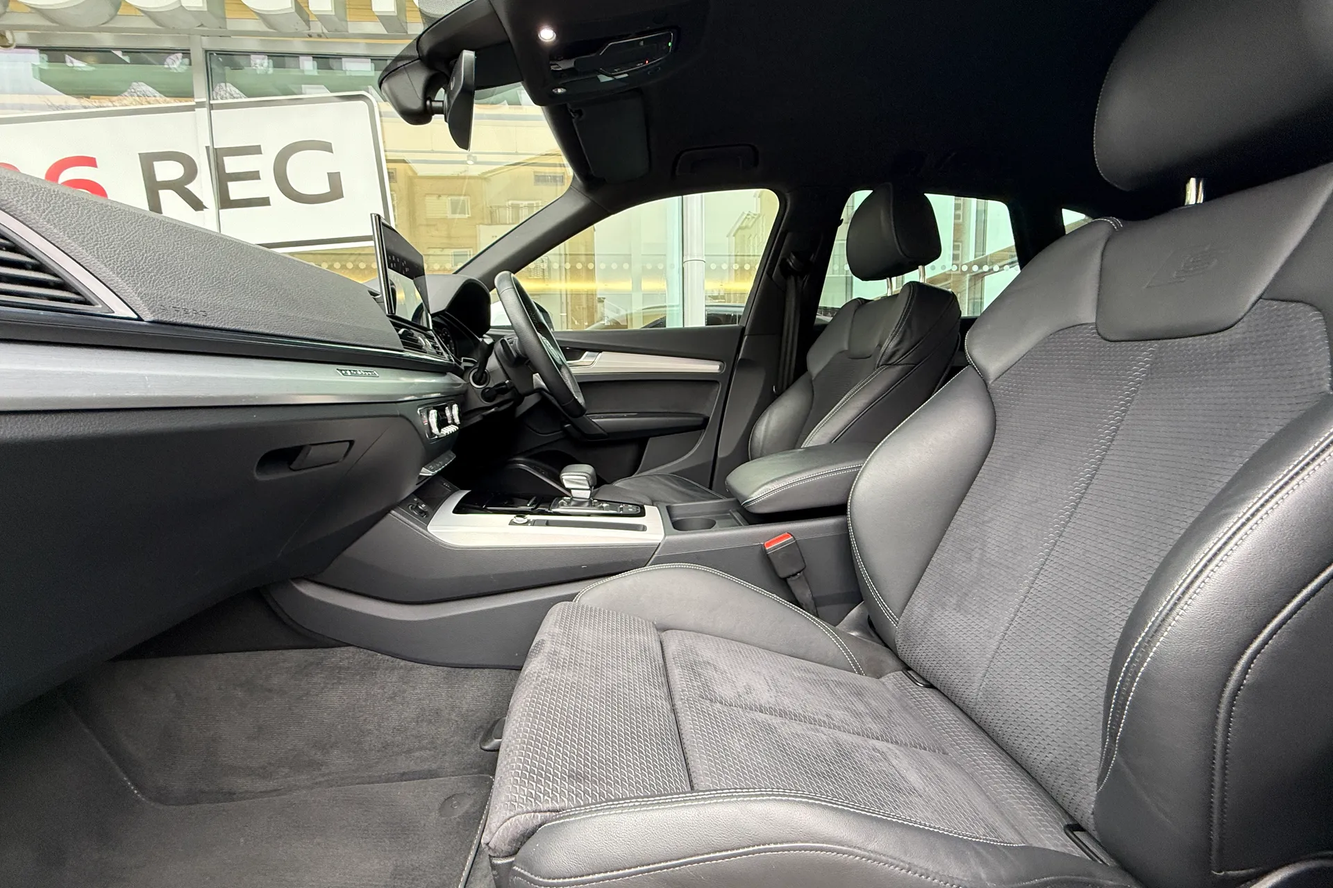 Audi Q5 thumbnail image number 56