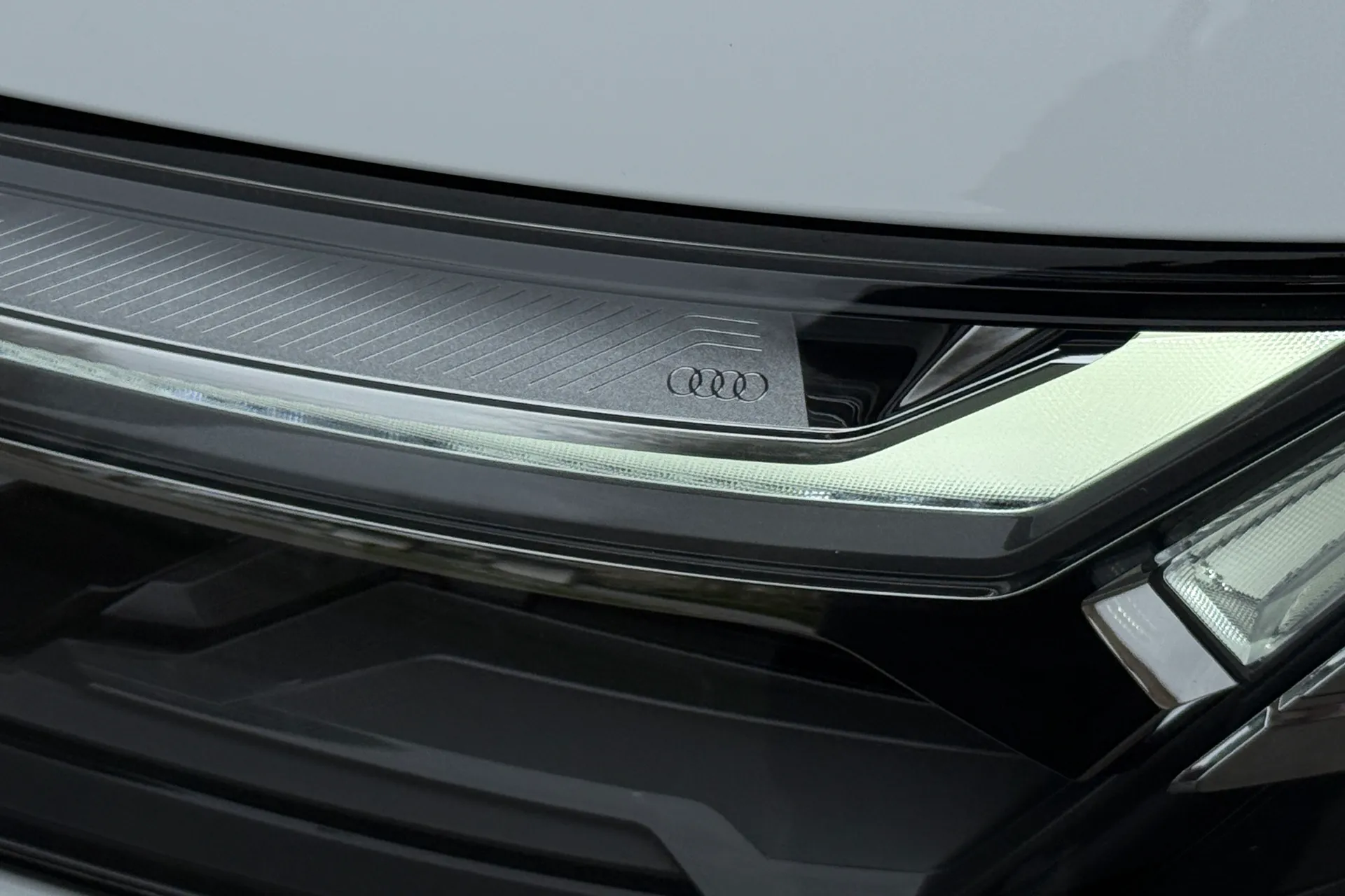 Audi Q5 thumbnail image number 61