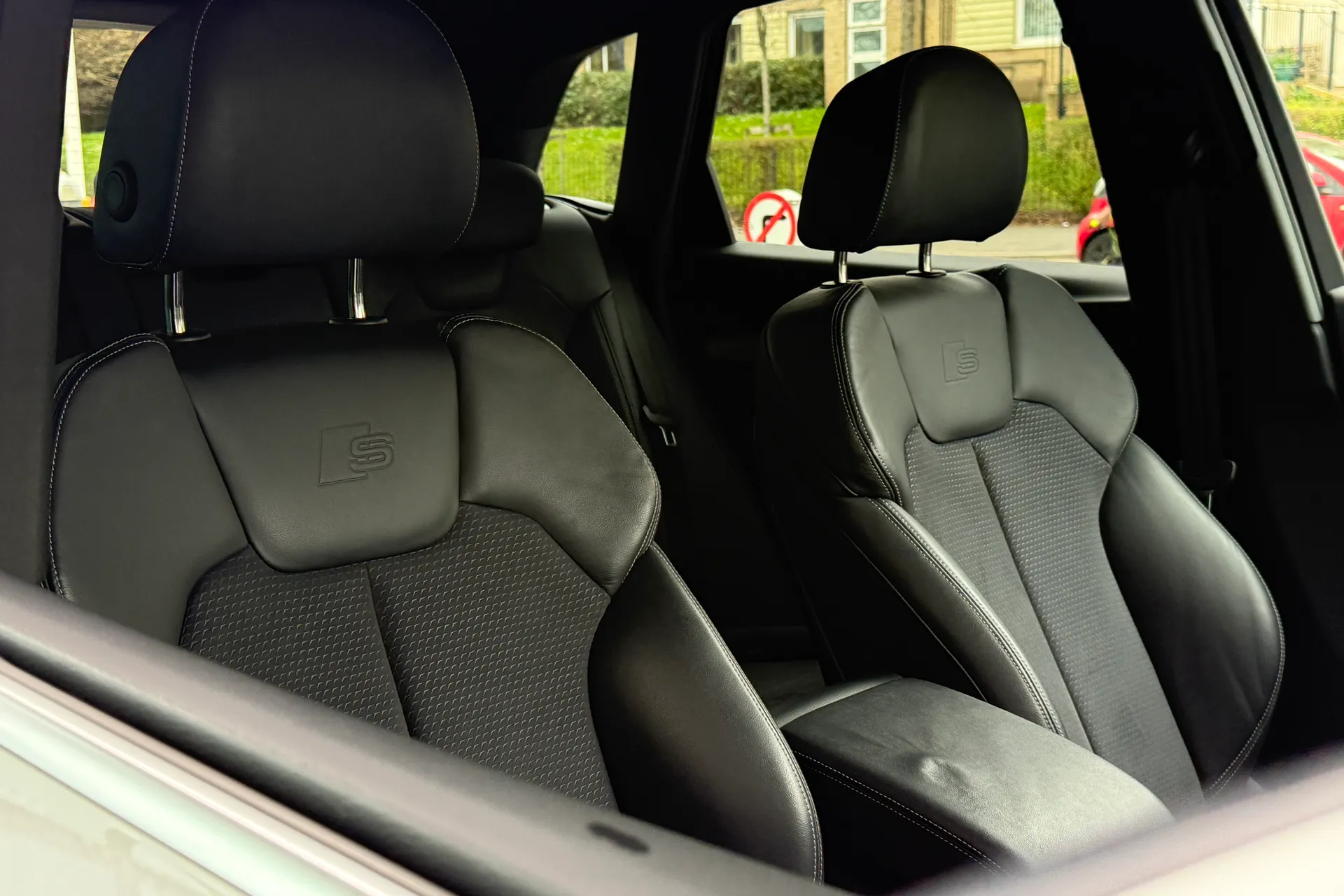 Audi Q5 thumbnail image number 39