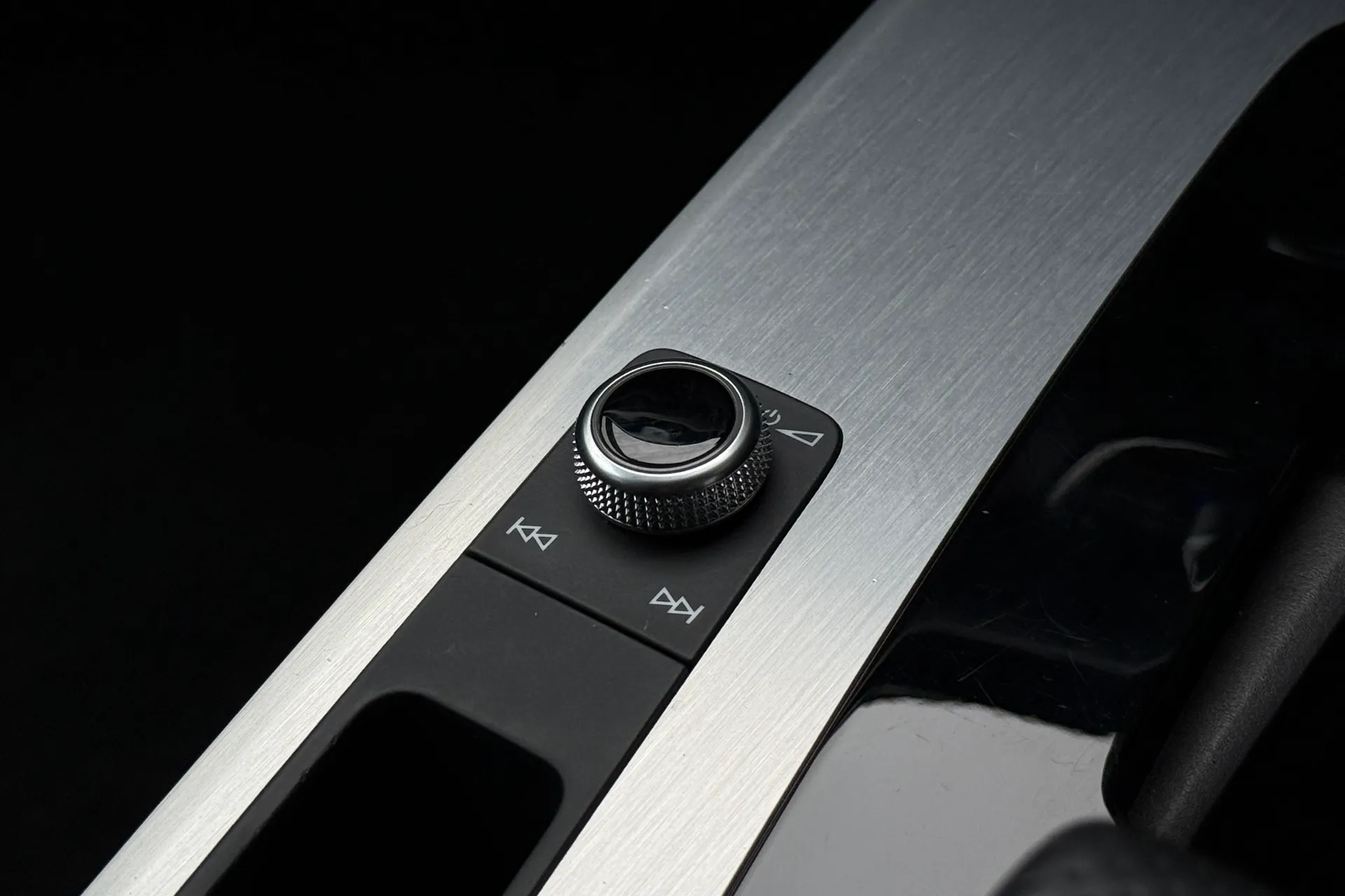 Audi Q5 thumbnail image number 26