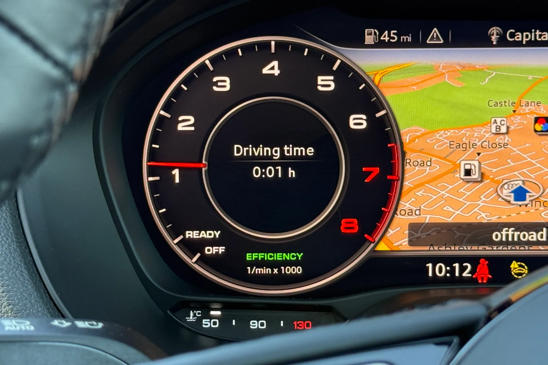 Audi Q2 thumbnail image number 10