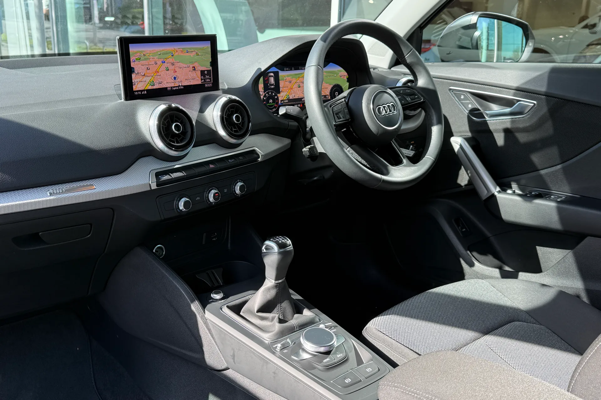 Audi Q2 thumbnail image number 56