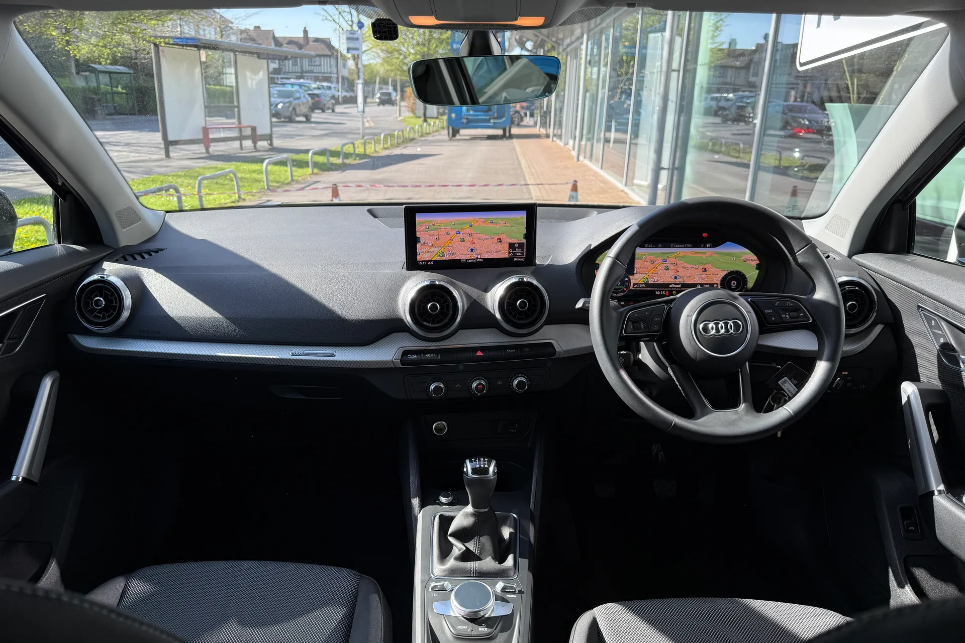 Audi Q2 thumbnail image number 3