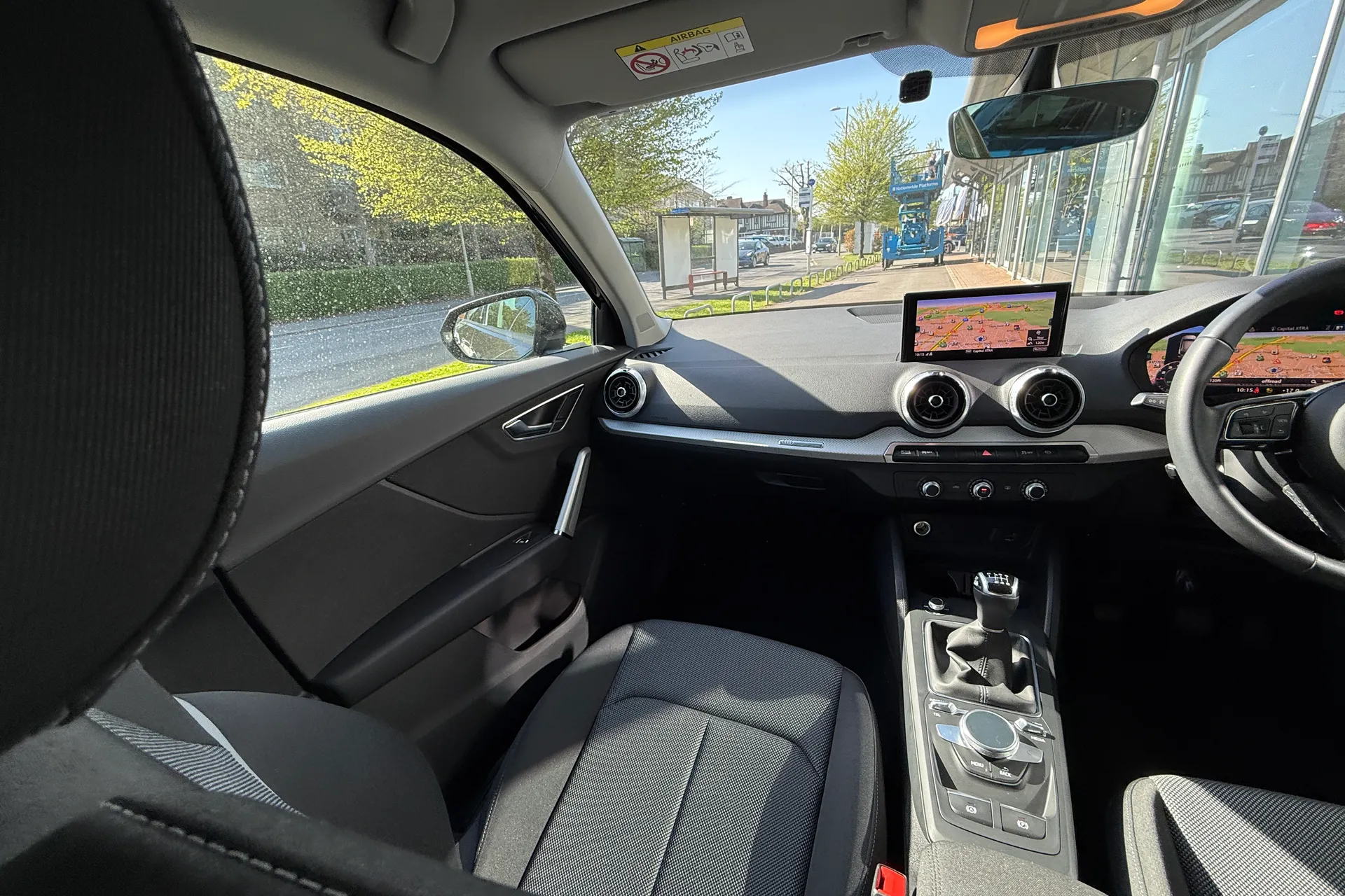 Audi Q2 thumbnail image number 48