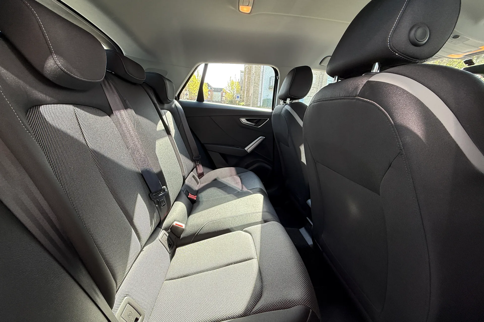 Audi Q2 thumbnail image number 43