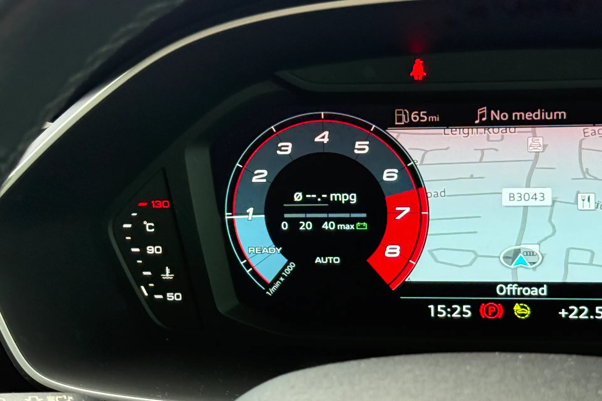 Audi Q3 thumbnail image number 9