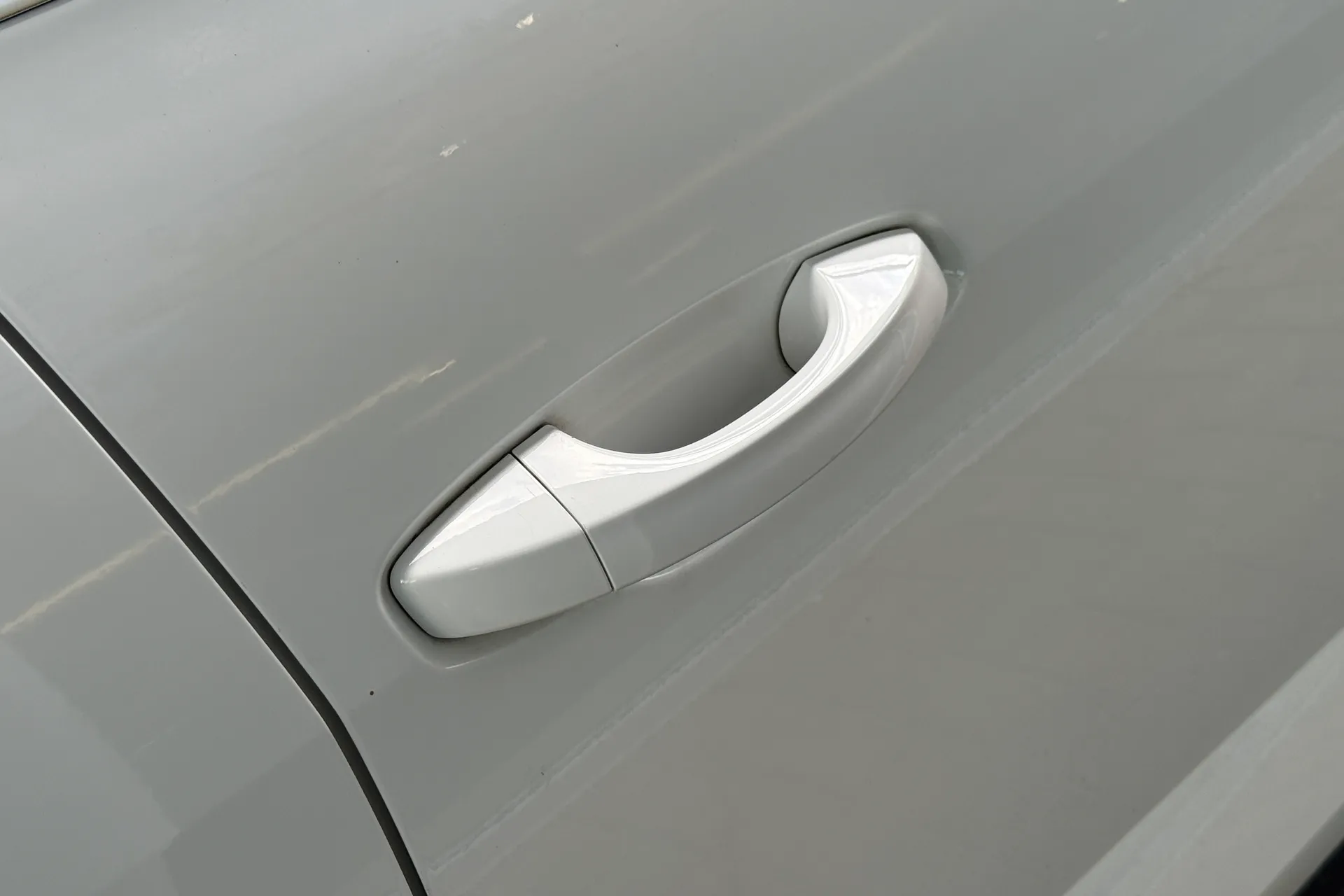 Audi Q3 thumbnail image number 30