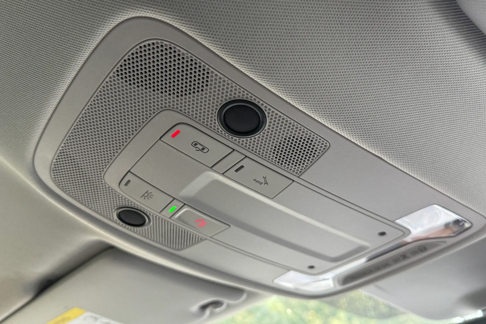 Audi Q3 thumbnail image number 25