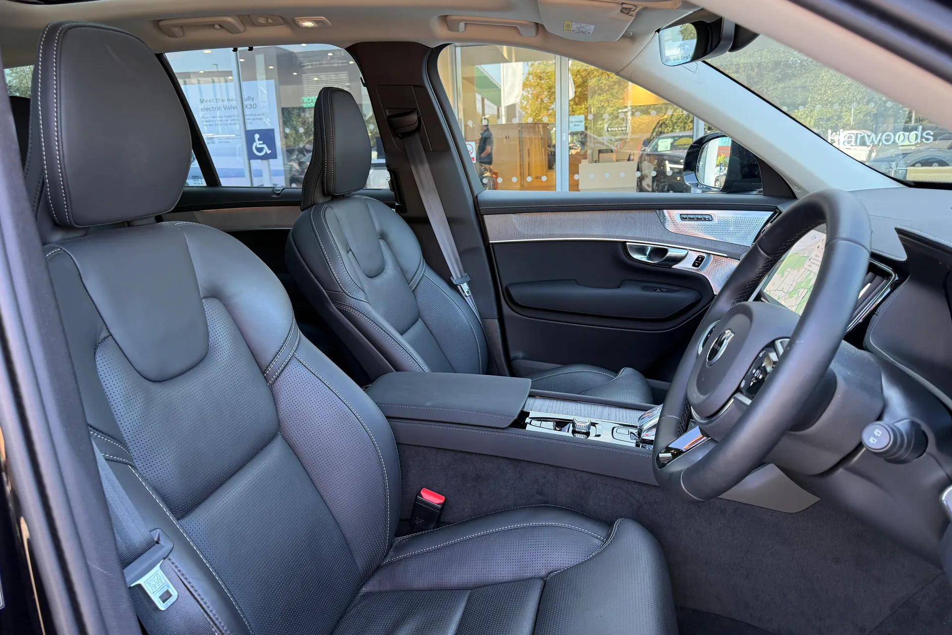 Volvo XC90 thumbnail image number 29