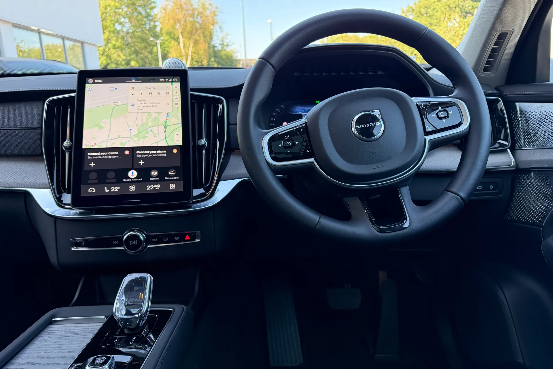 Volvo XC90 thumbnail image number 36