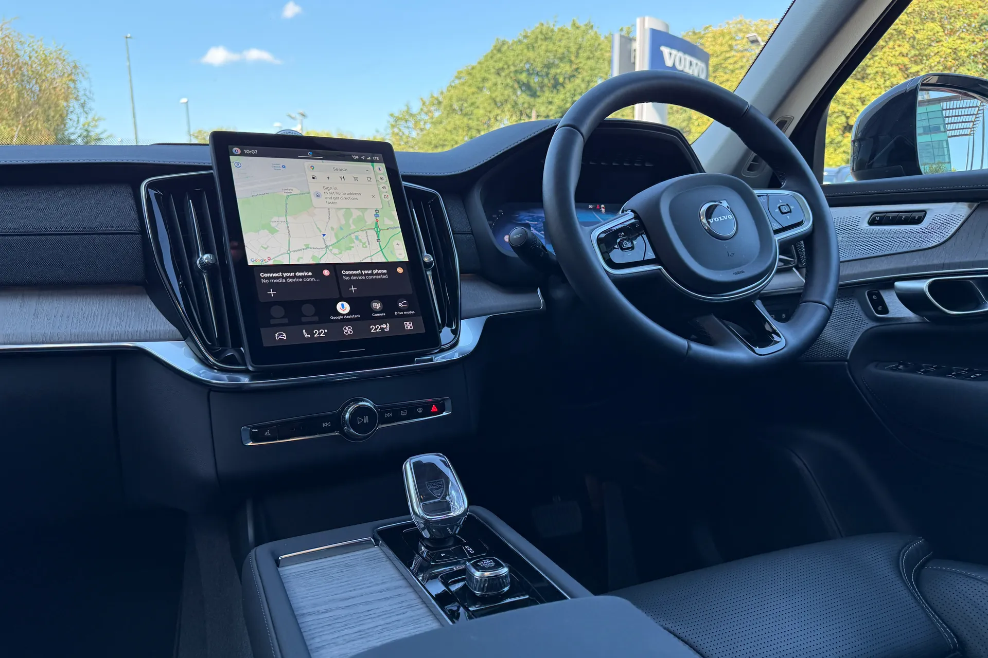 Volvo XC90 thumbnail image number 37