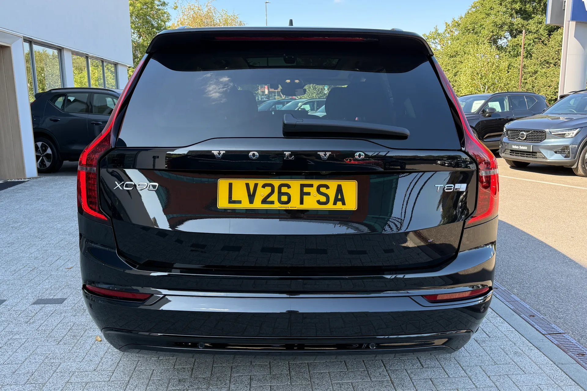 Volvo XC90 thumbnail image number 12