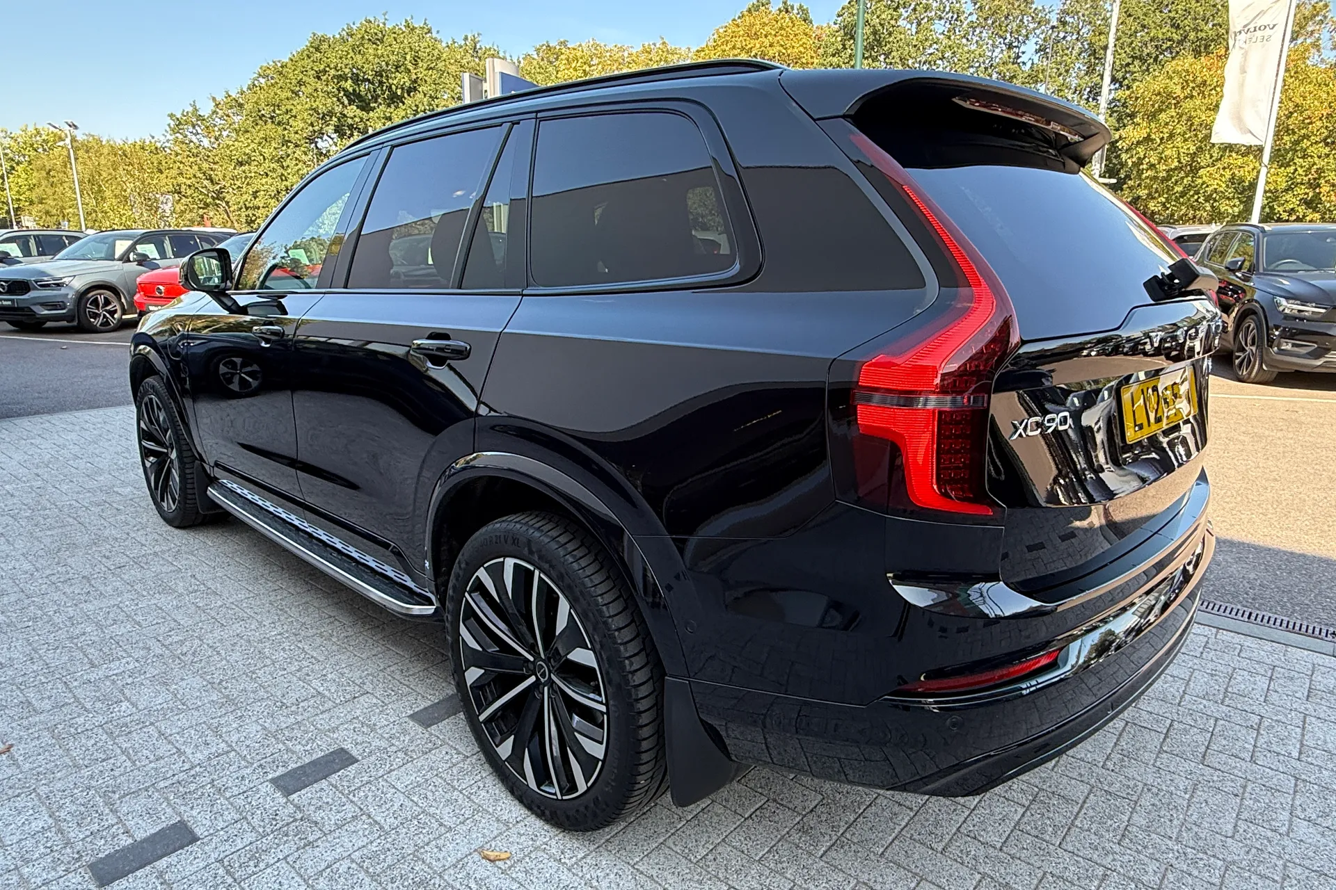 Volvo XC90 thumbnail image number 13