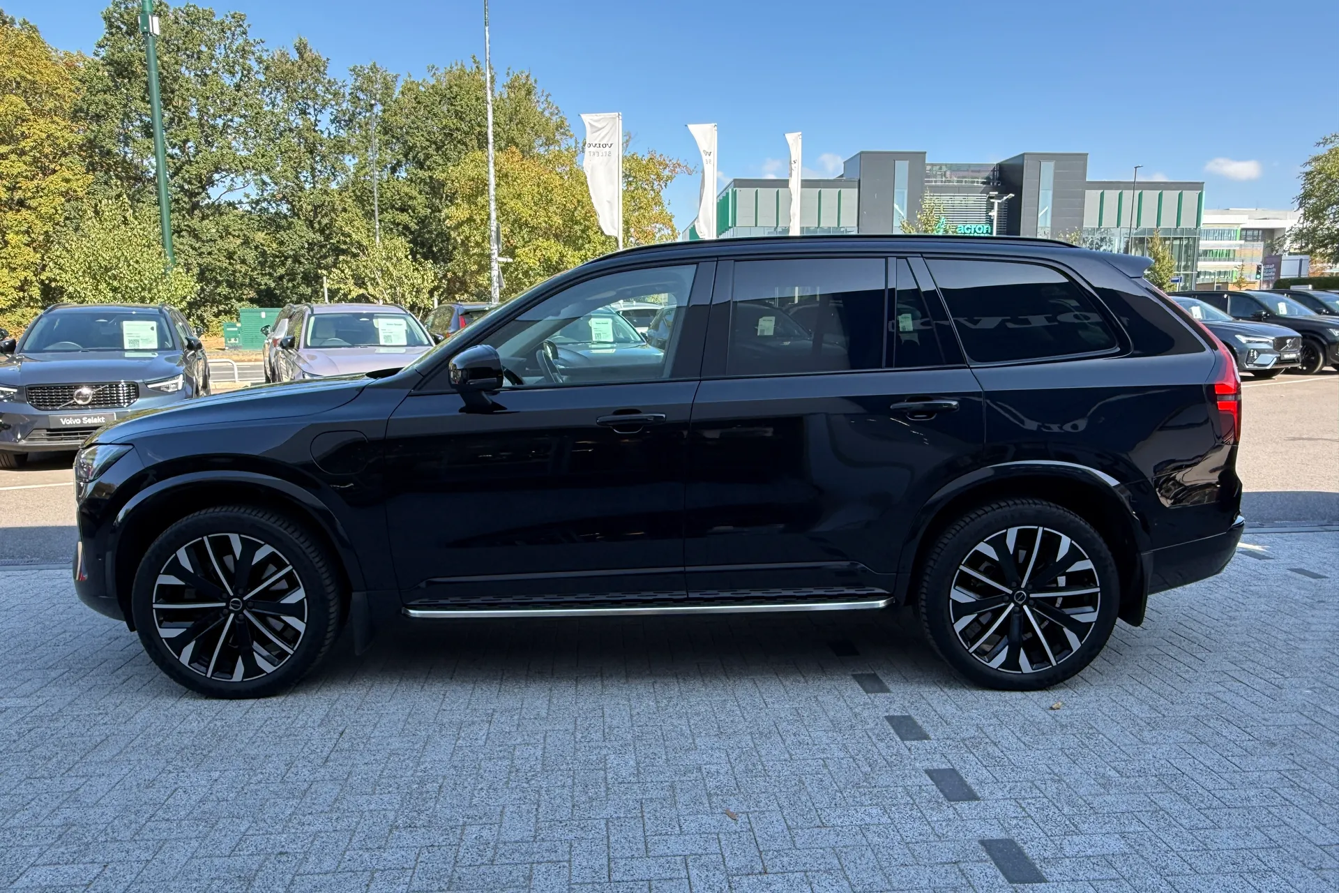 Volvo XC90 thumbnail image number 14