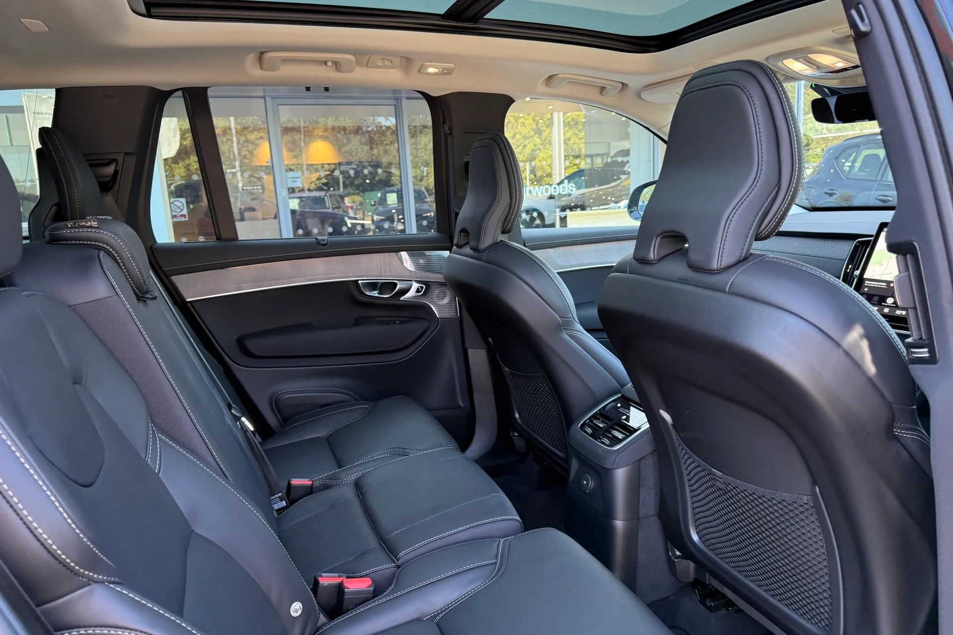 Volvo XC90 thumbnail image number 26