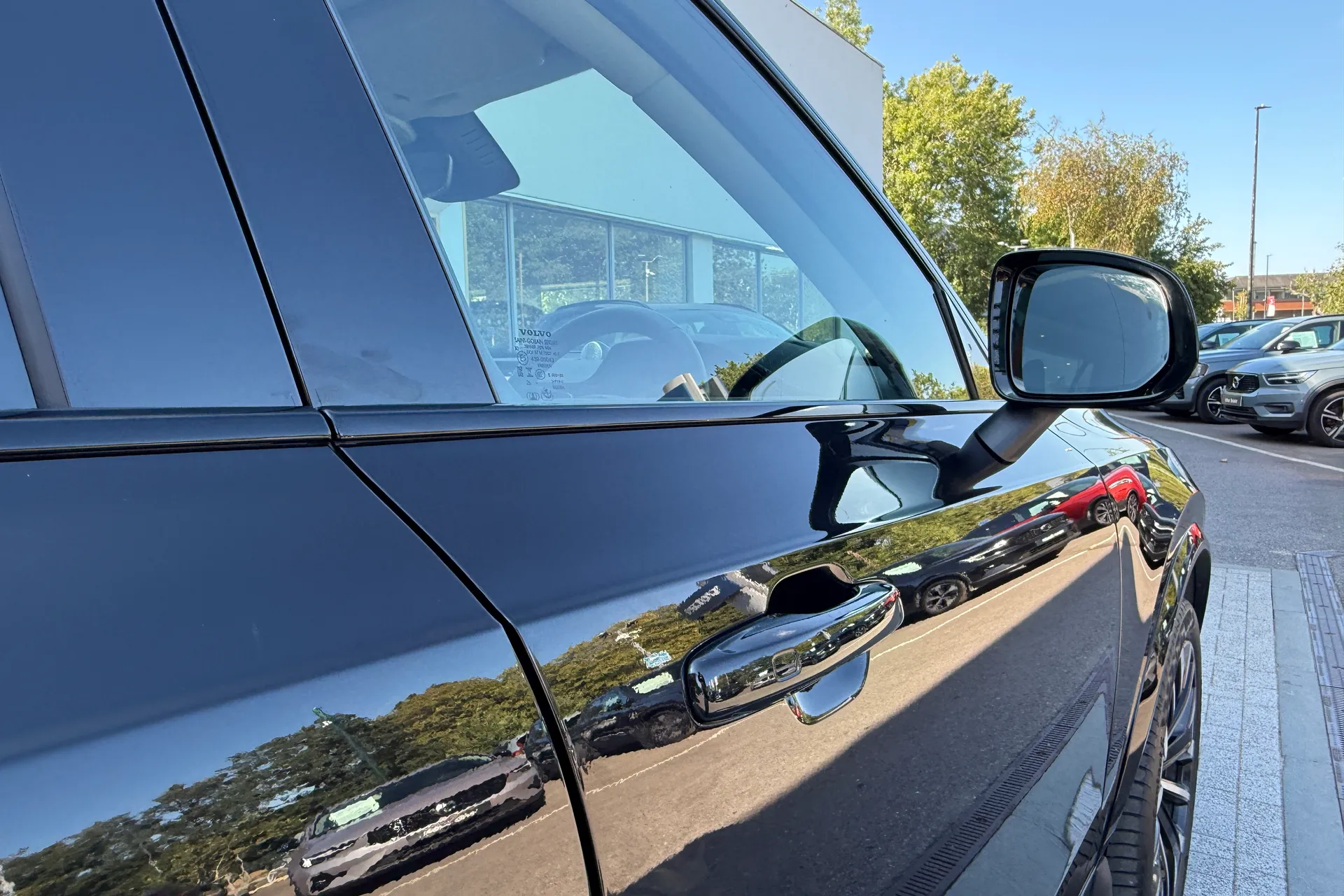 Volvo XC90 thumbnail image number 18