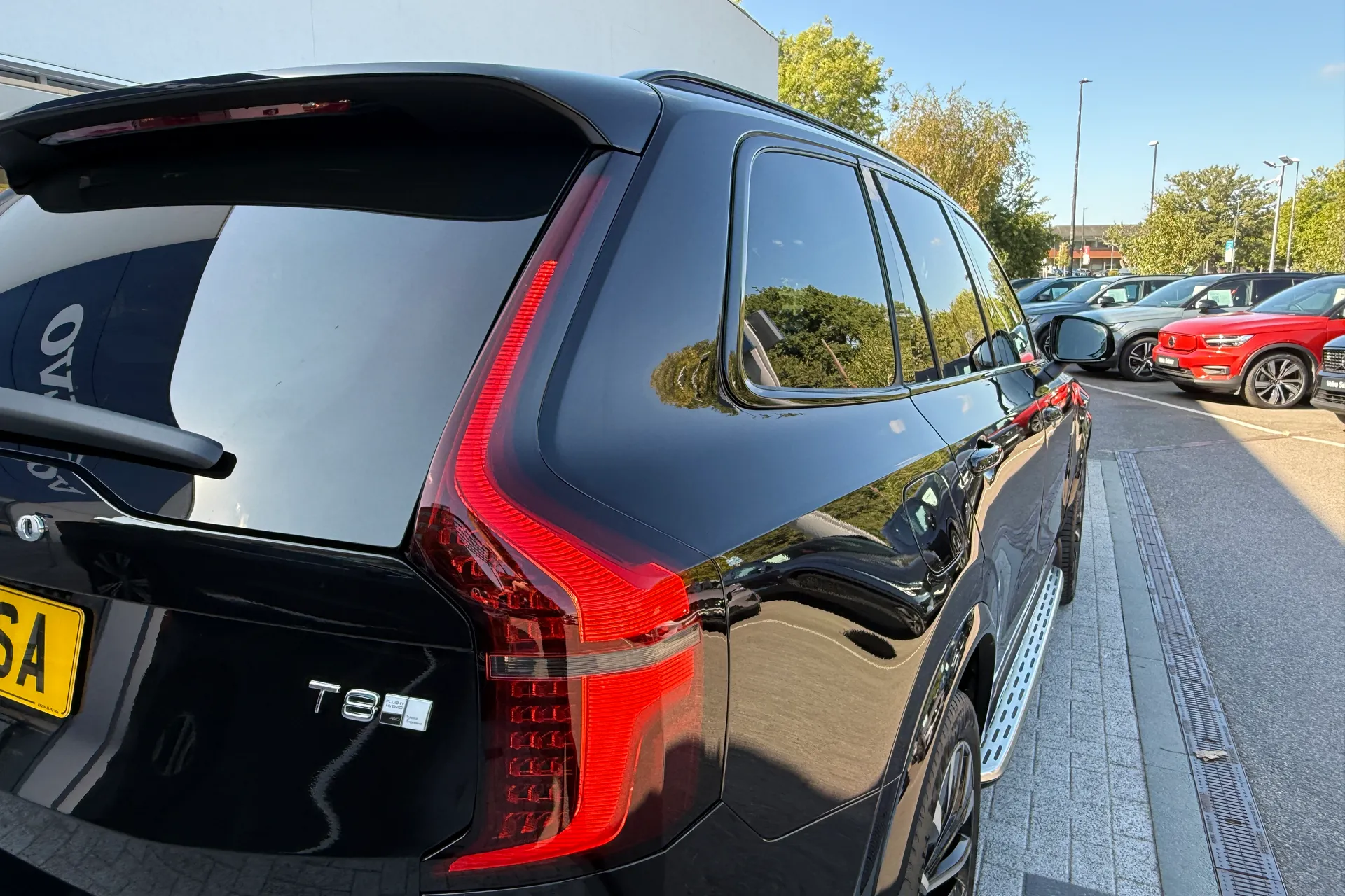 Volvo XC90 thumbnail image number 20