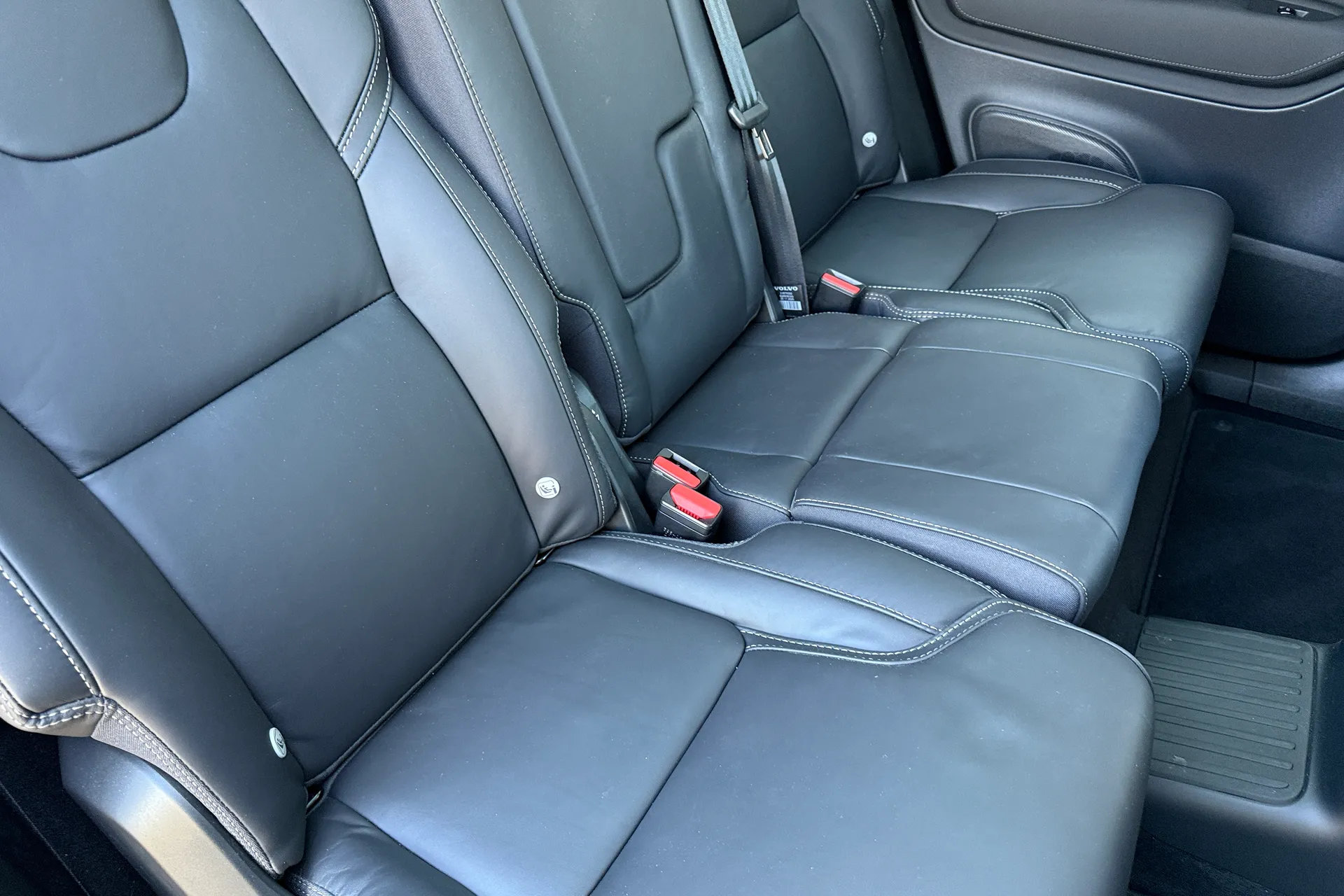 Volvo XC90 thumbnail image number 28