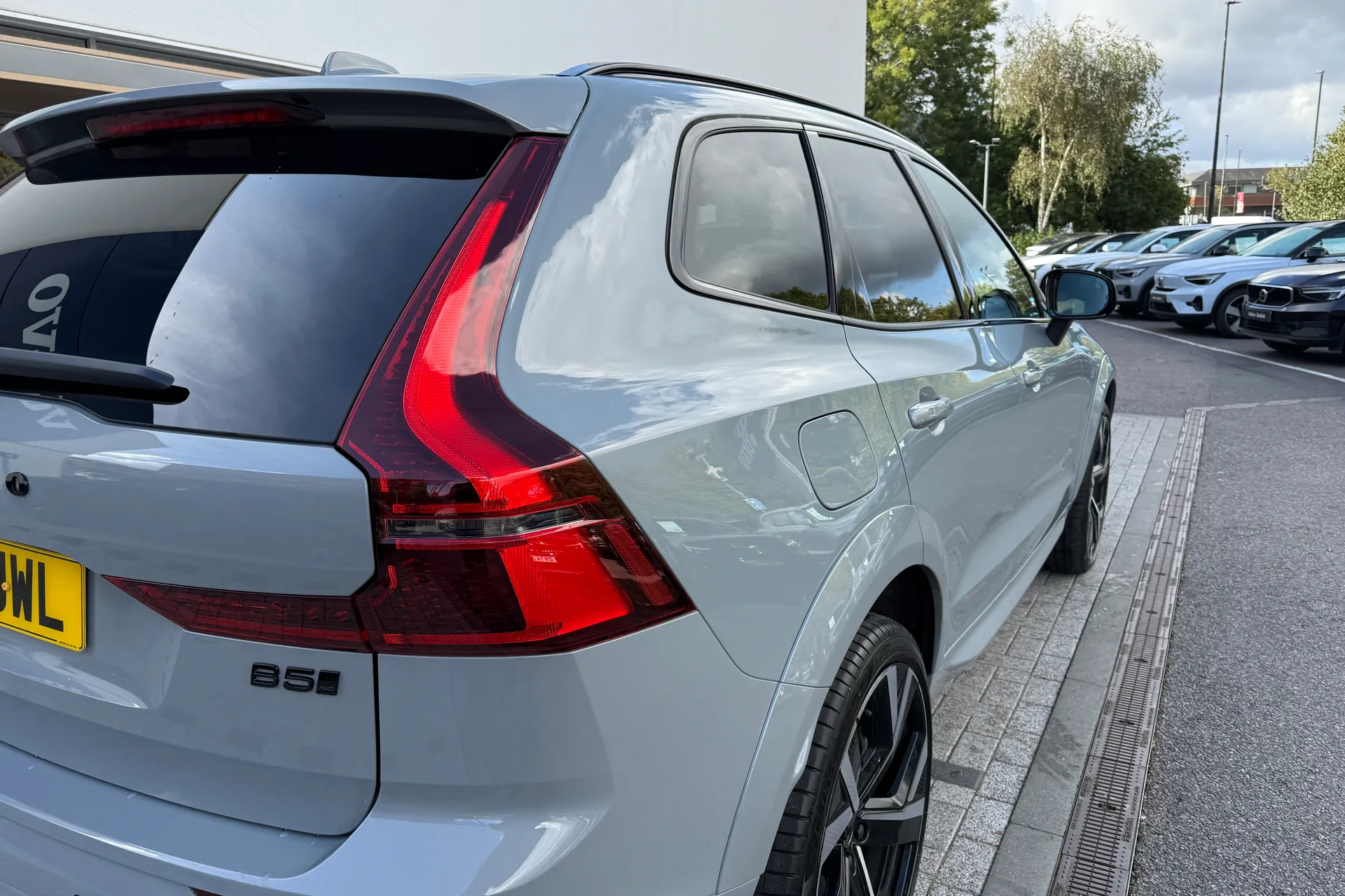 Volvo XC60 thumbnail image number 17