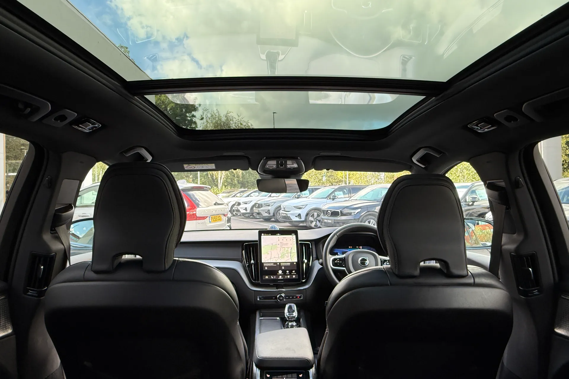 Volvo XC60 thumbnail image number 22