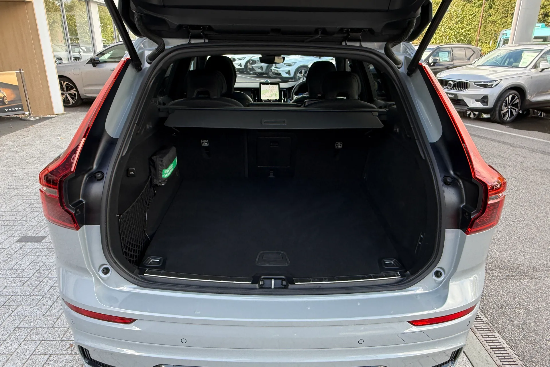 Volvo XC60 thumbnail image number 20
