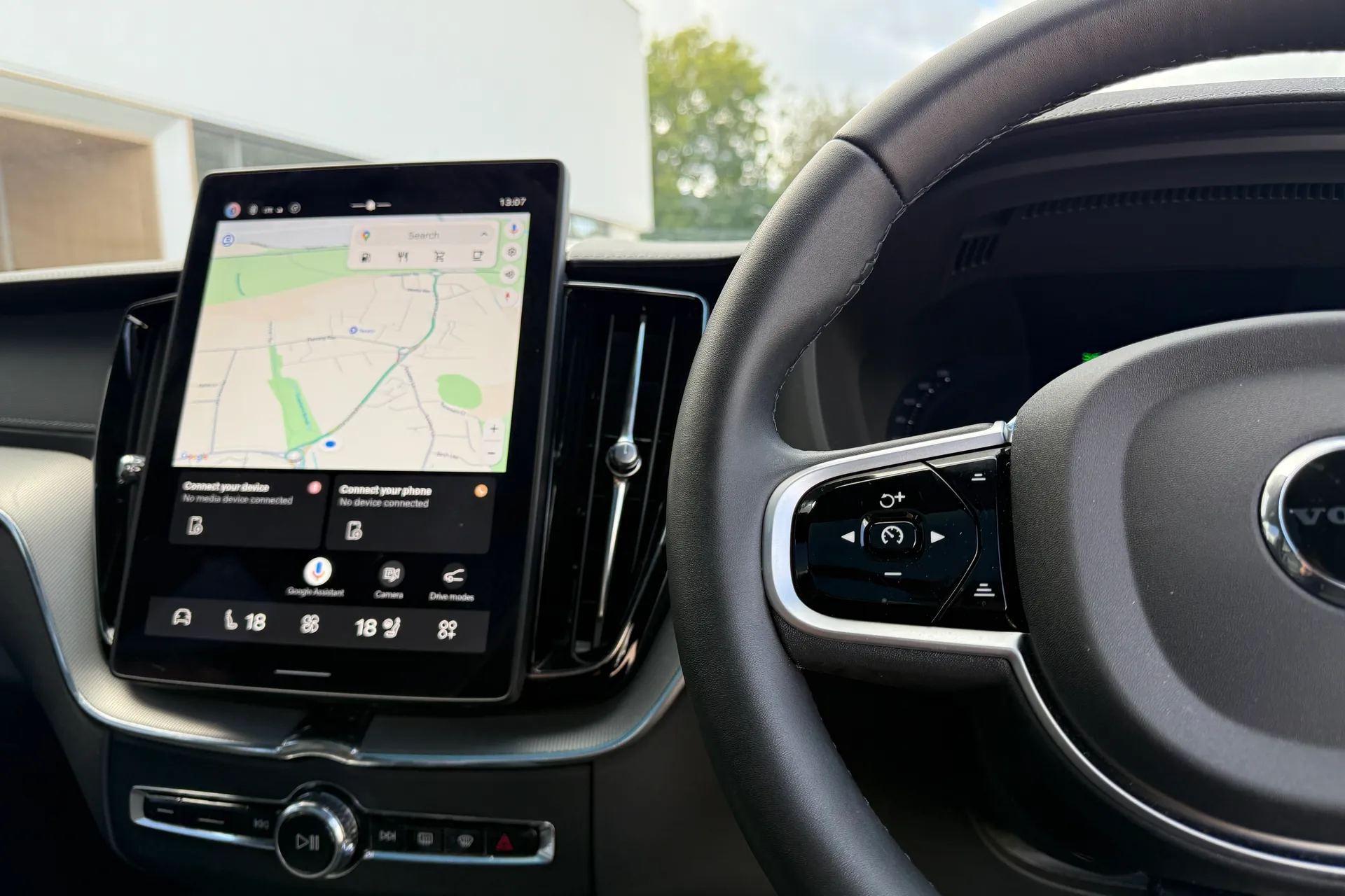 Volvo XC60 thumbnail image number 34