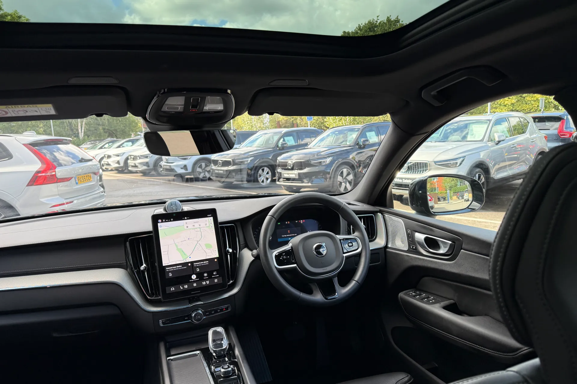 Volvo XC60 thumbnail image number 31