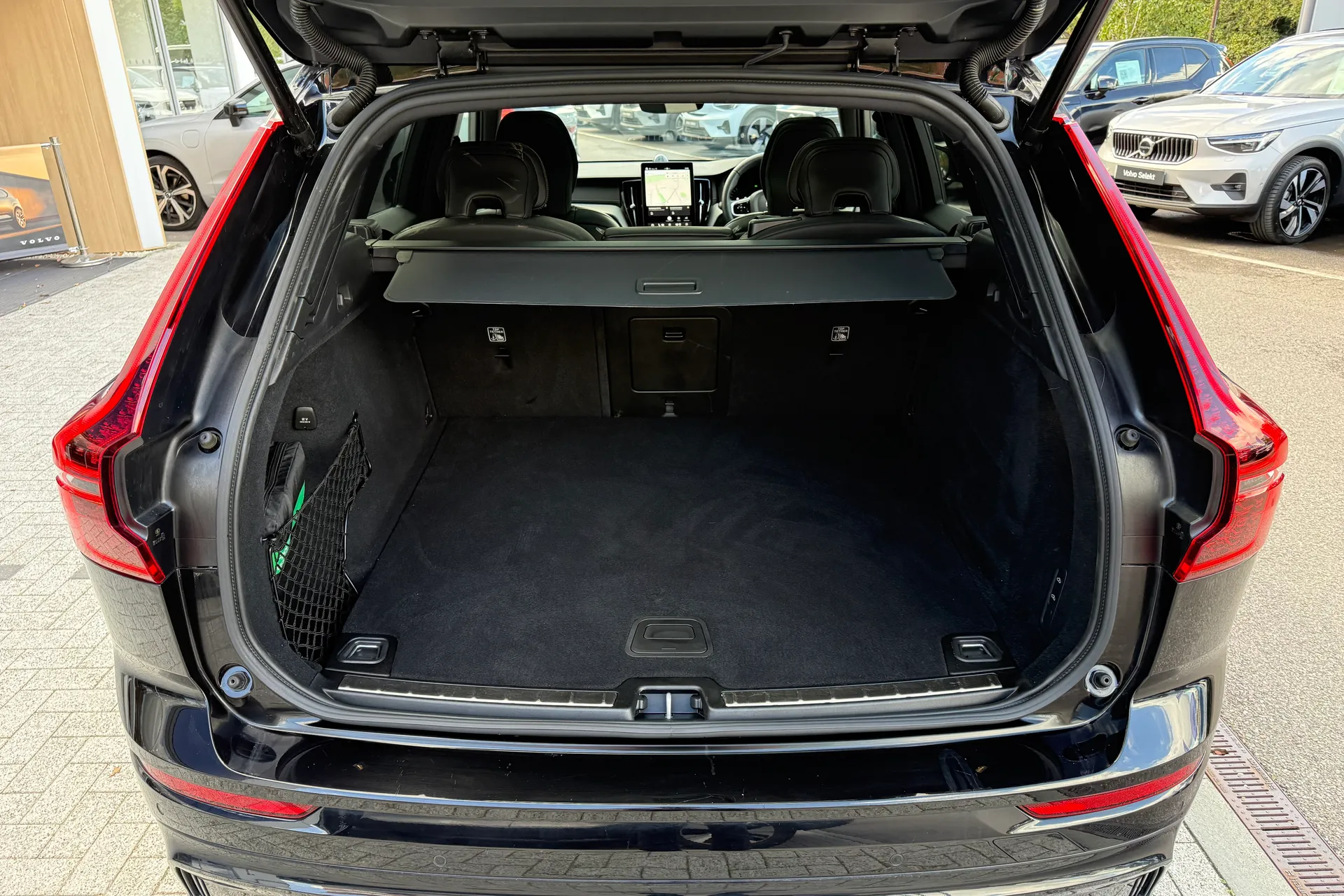 Volvo XC60 thumbnail image number 19