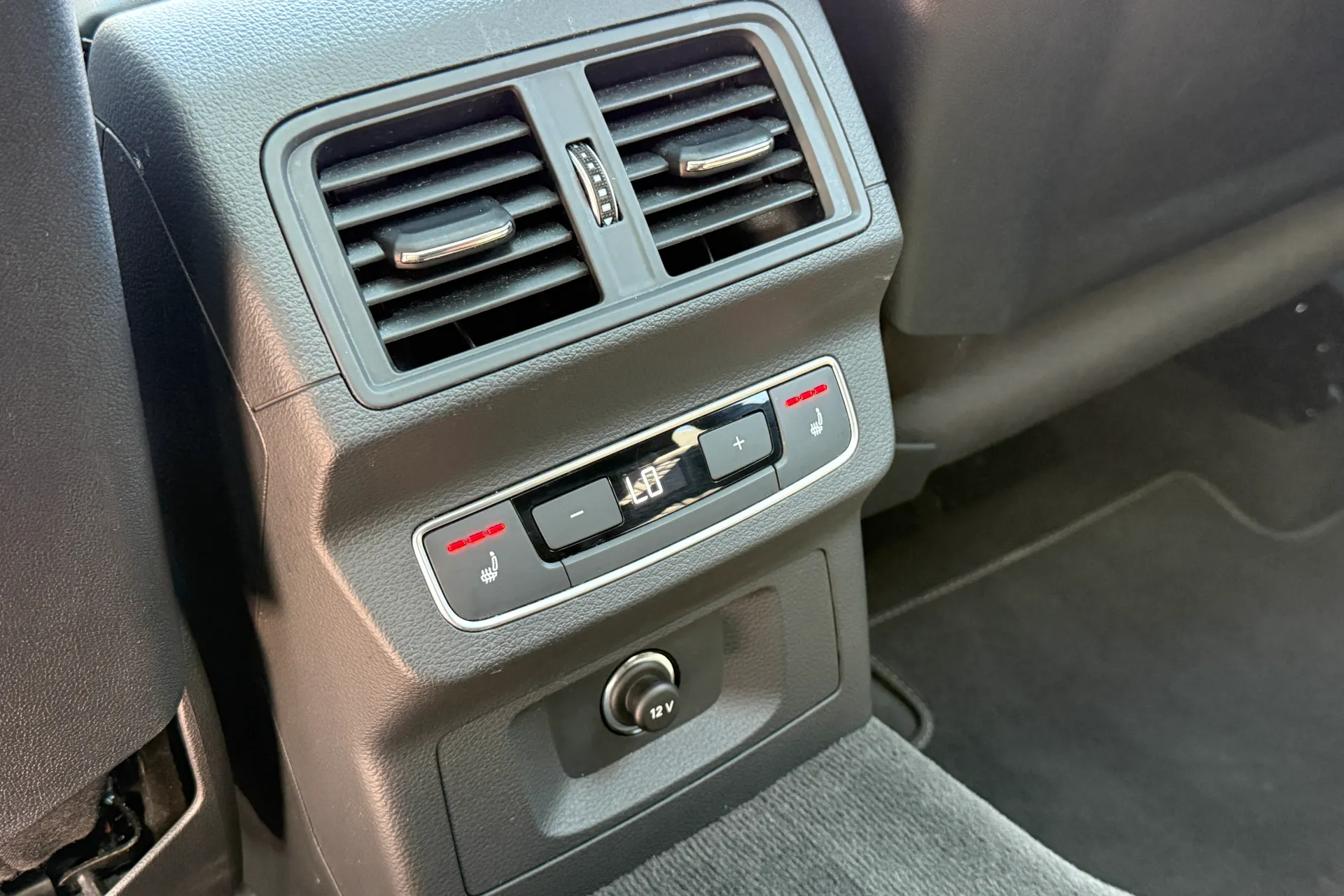 Audi Q5 thumbnail image number 46