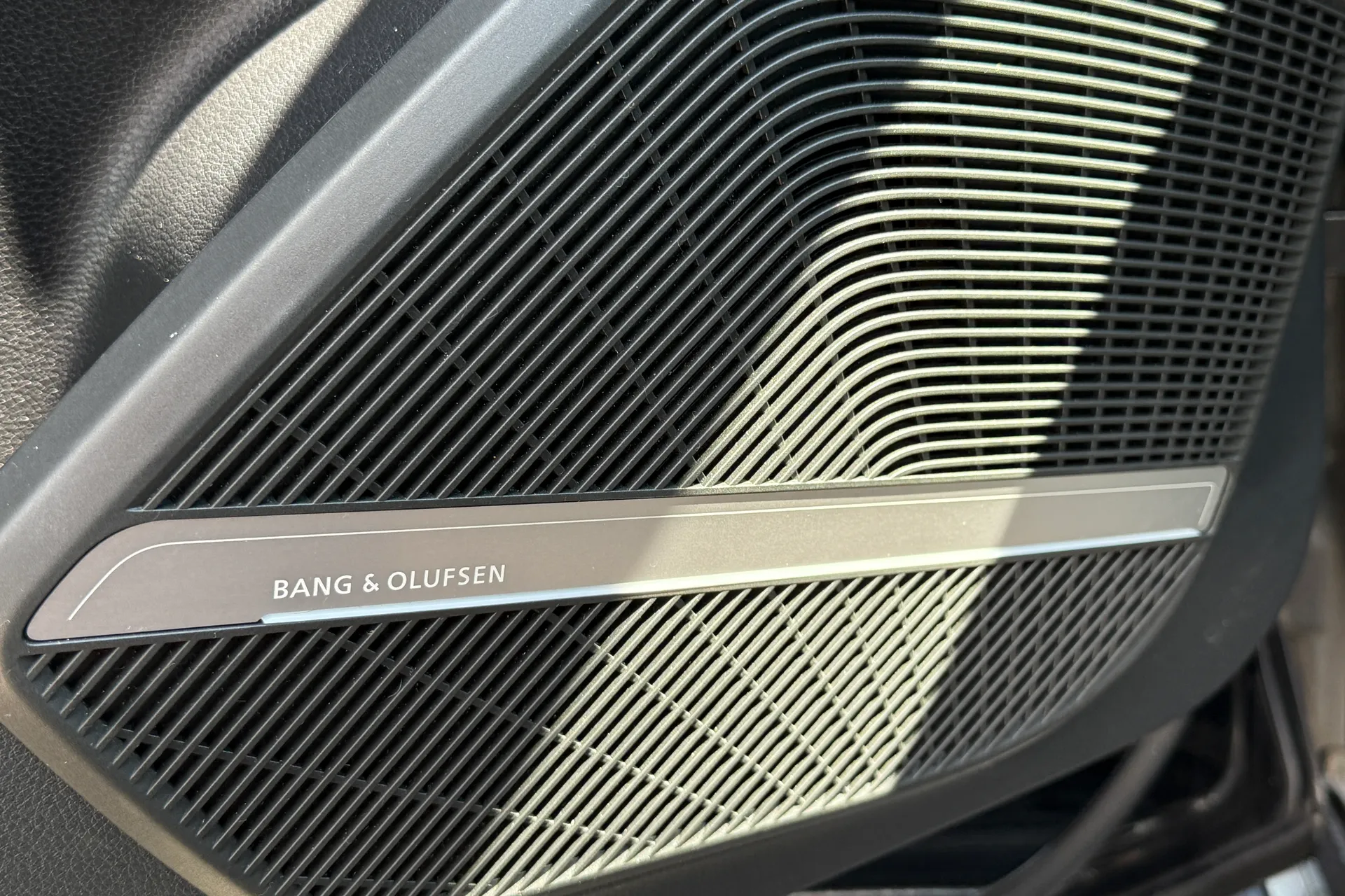 Audi Q5 thumbnail image number 33