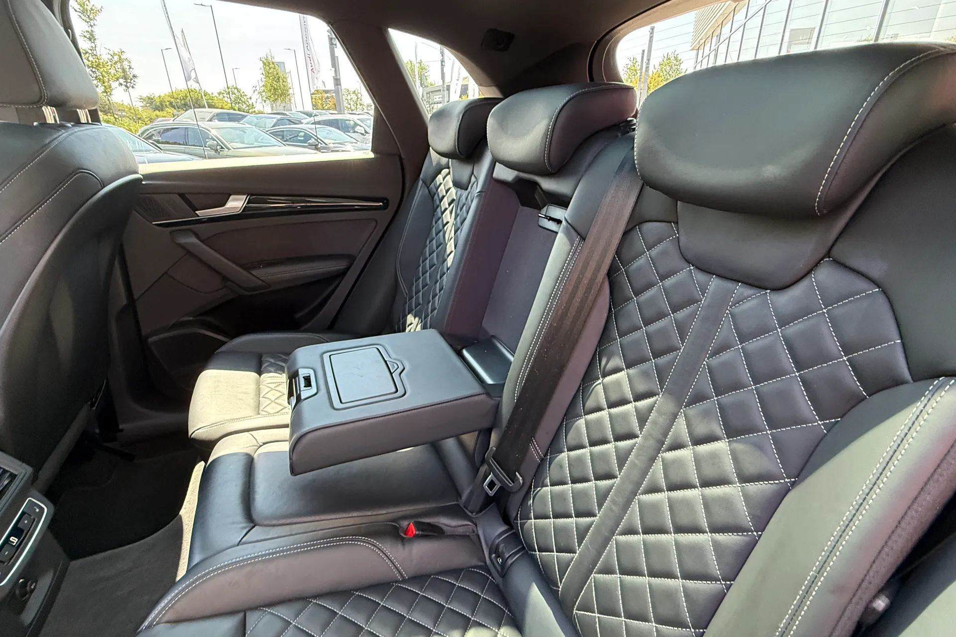 Audi Q5 thumbnail image number 47