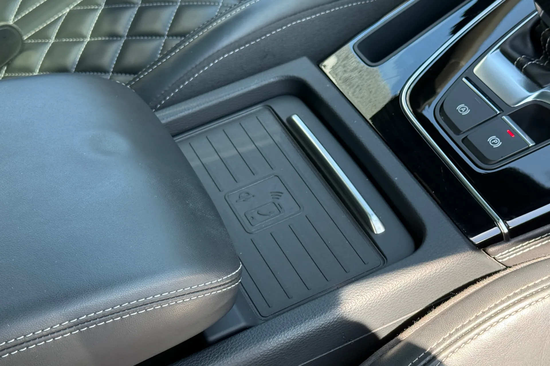 Audi Q5 thumbnail image number 20