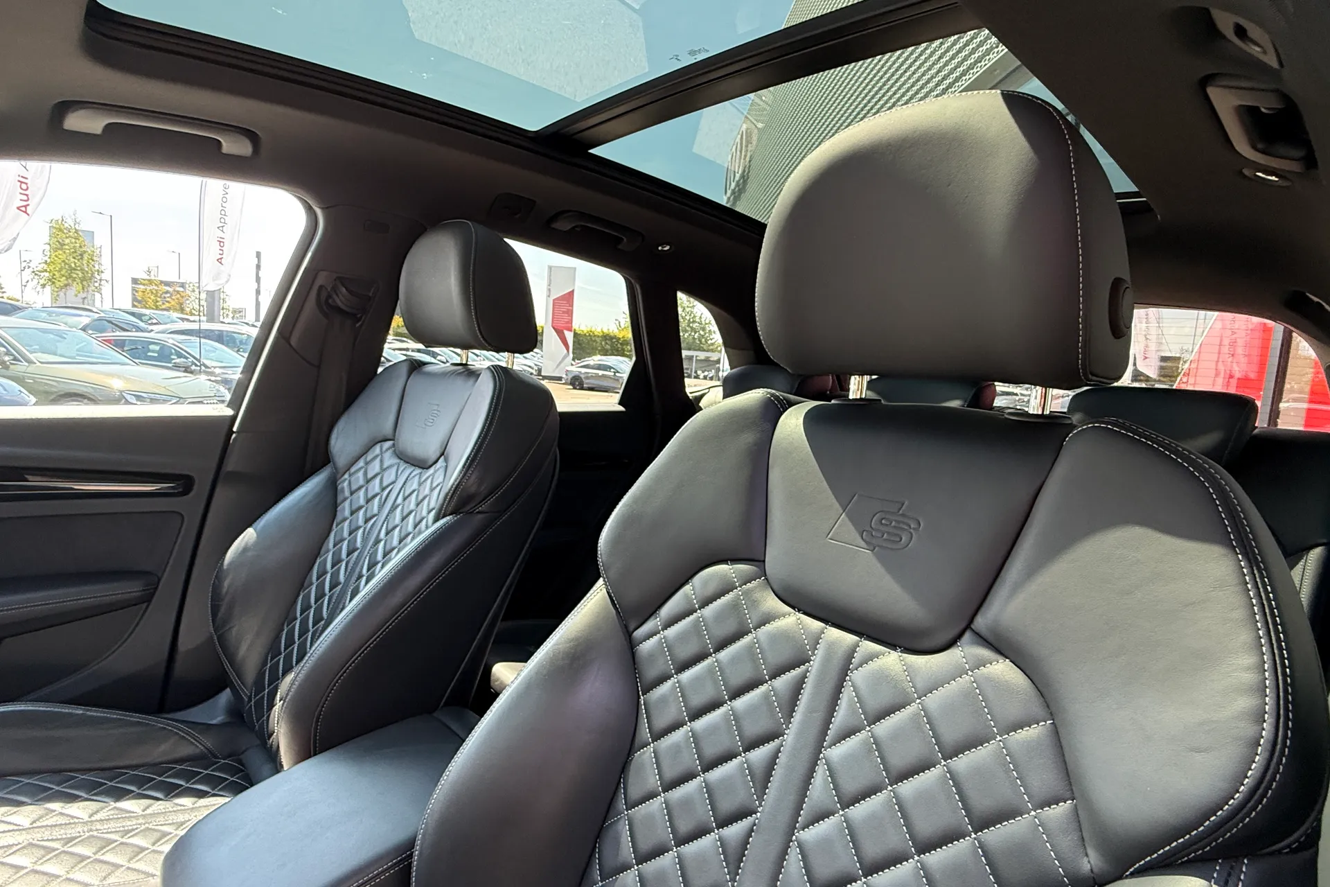 Audi Q5 thumbnail image number 40