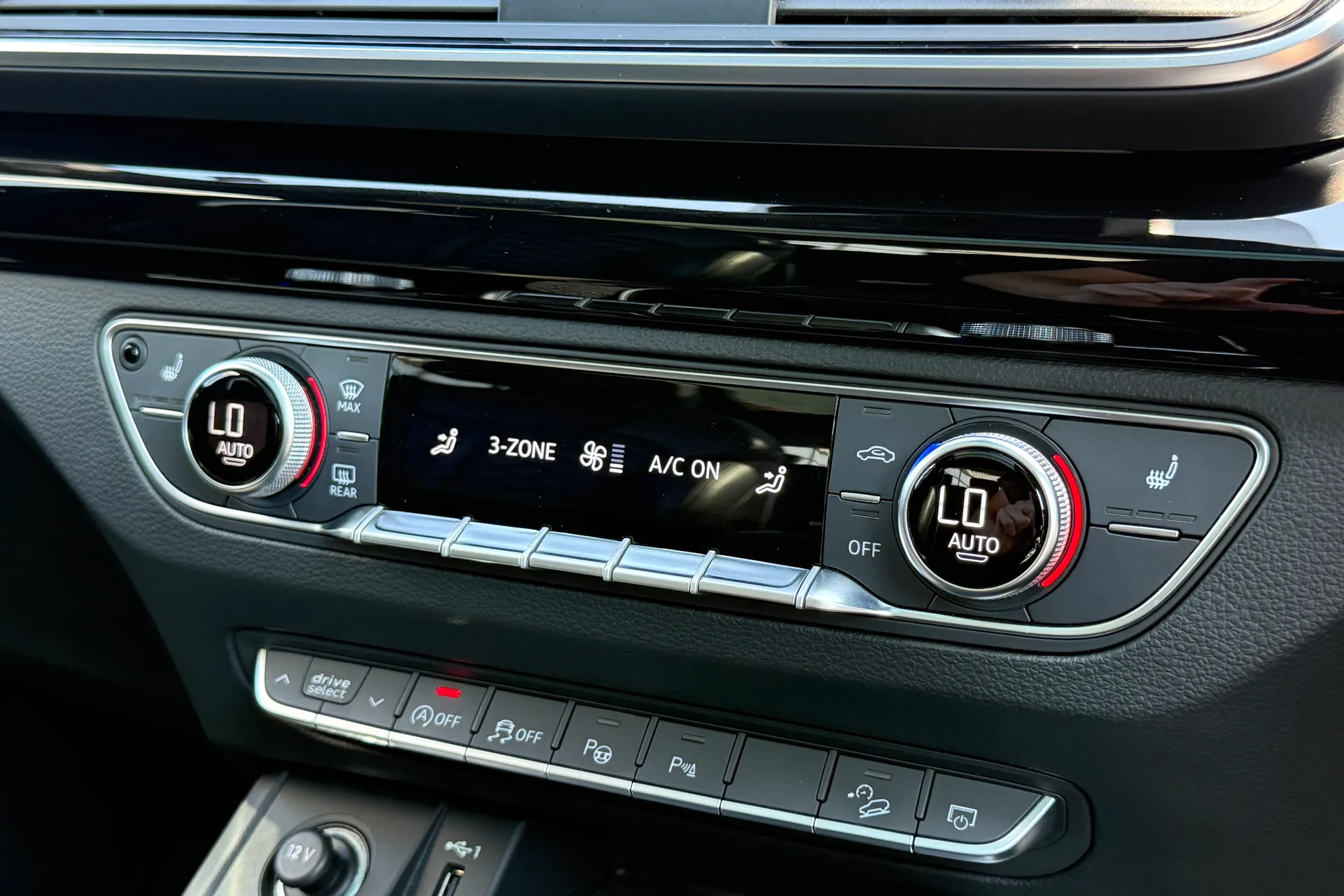 Audi Q5 thumbnail image number 41