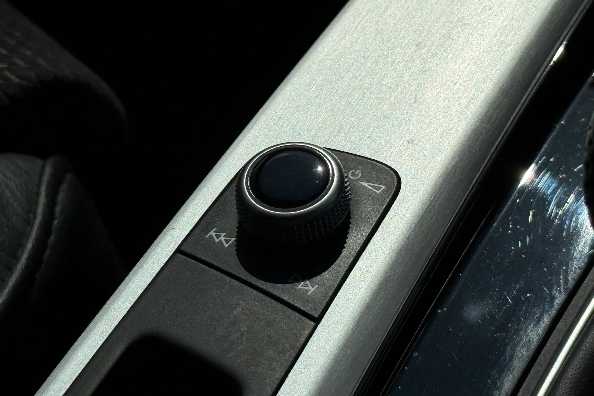 Audi A4 thumbnail image number 33