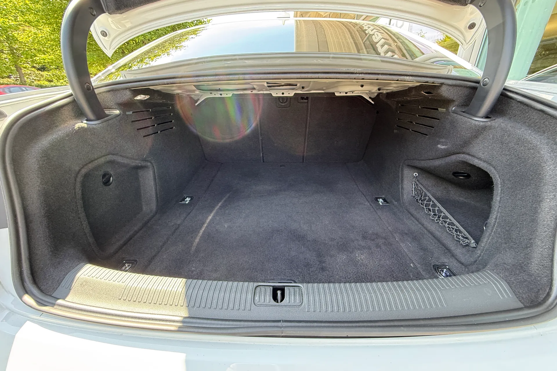 Audi A4 thumbnail image number 54