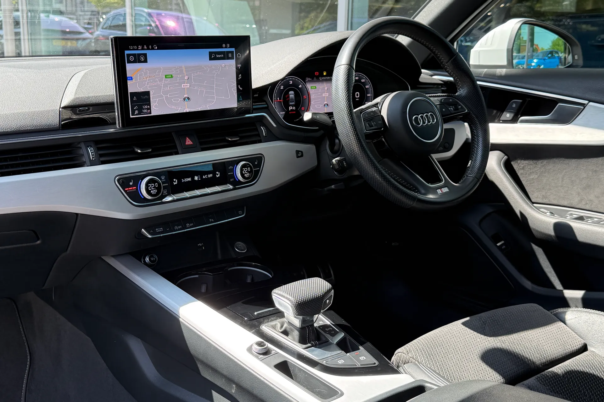 Audi A4 thumbnail image number 57
