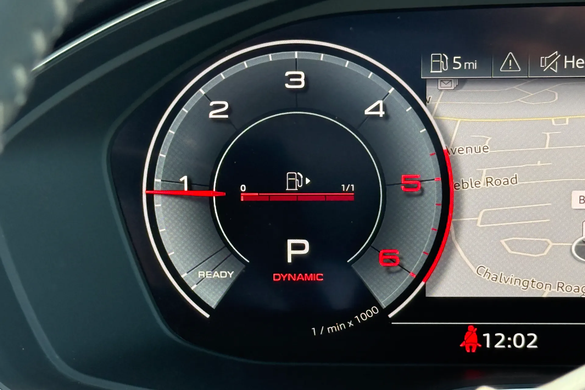 Audi A4 thumbnail image number 13