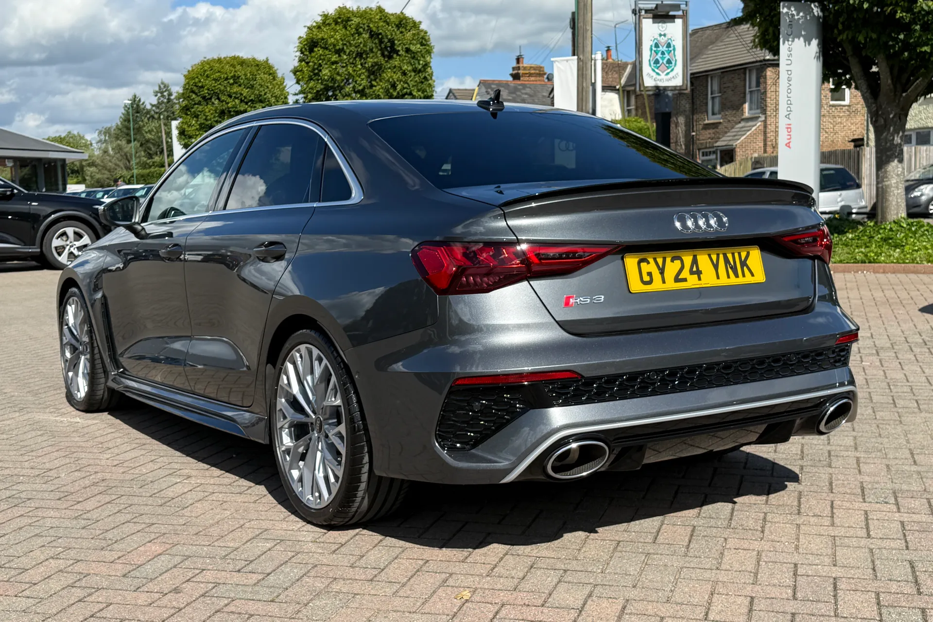 Audi RS3 thumbnail image number 38