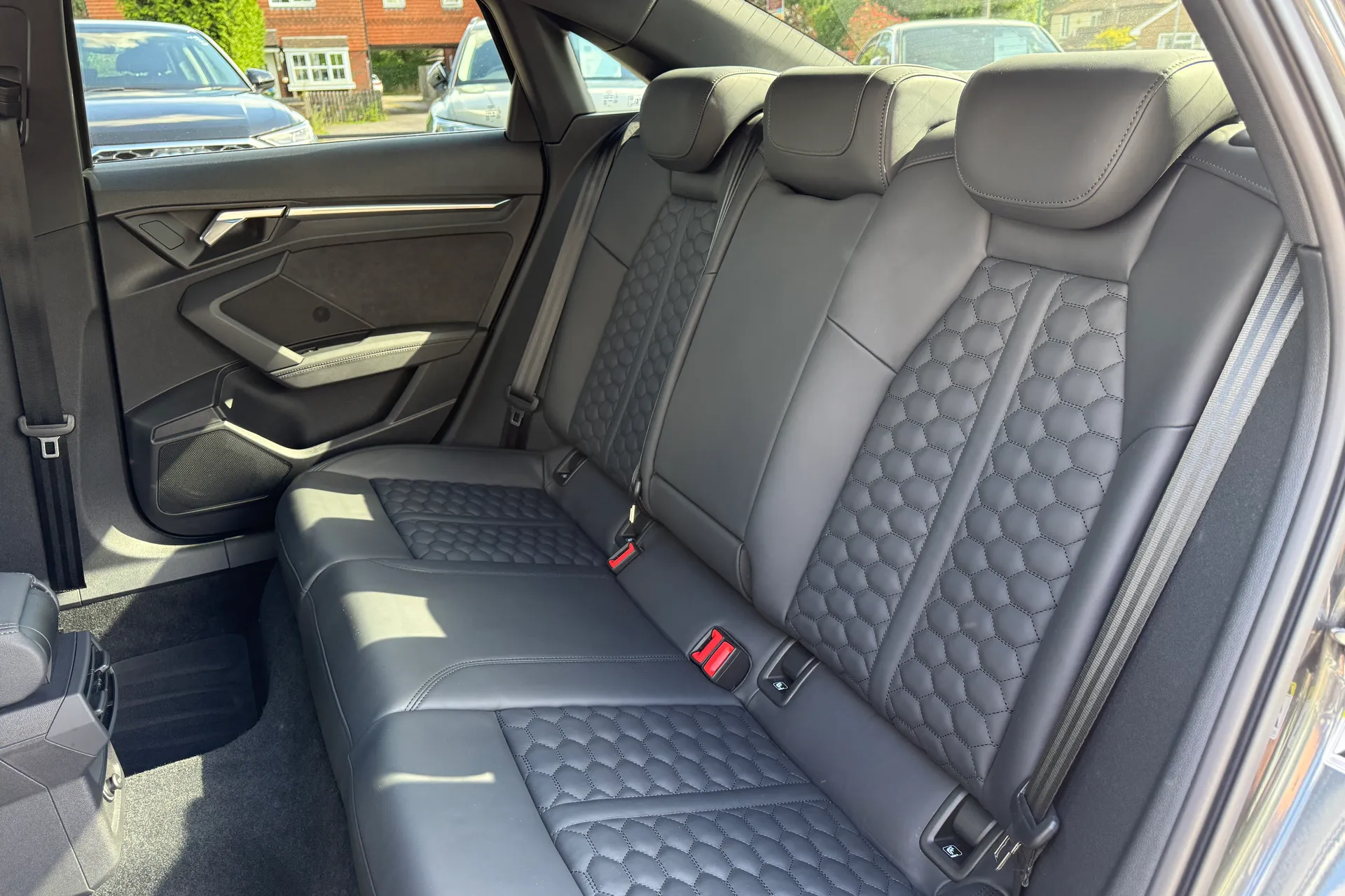 Audi RS3 thumbnail image number 47