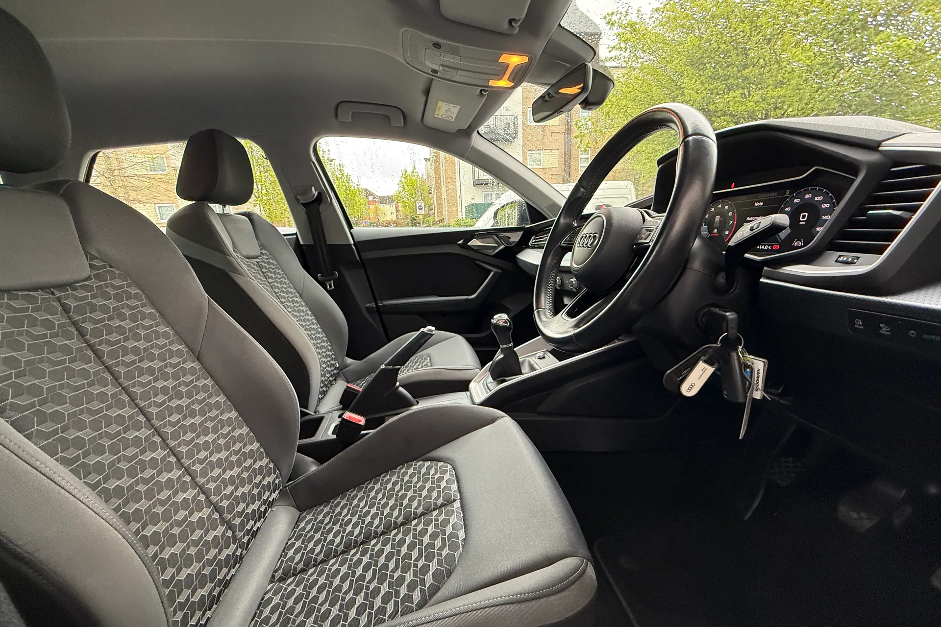 Audi A1 thumbnail image number 25