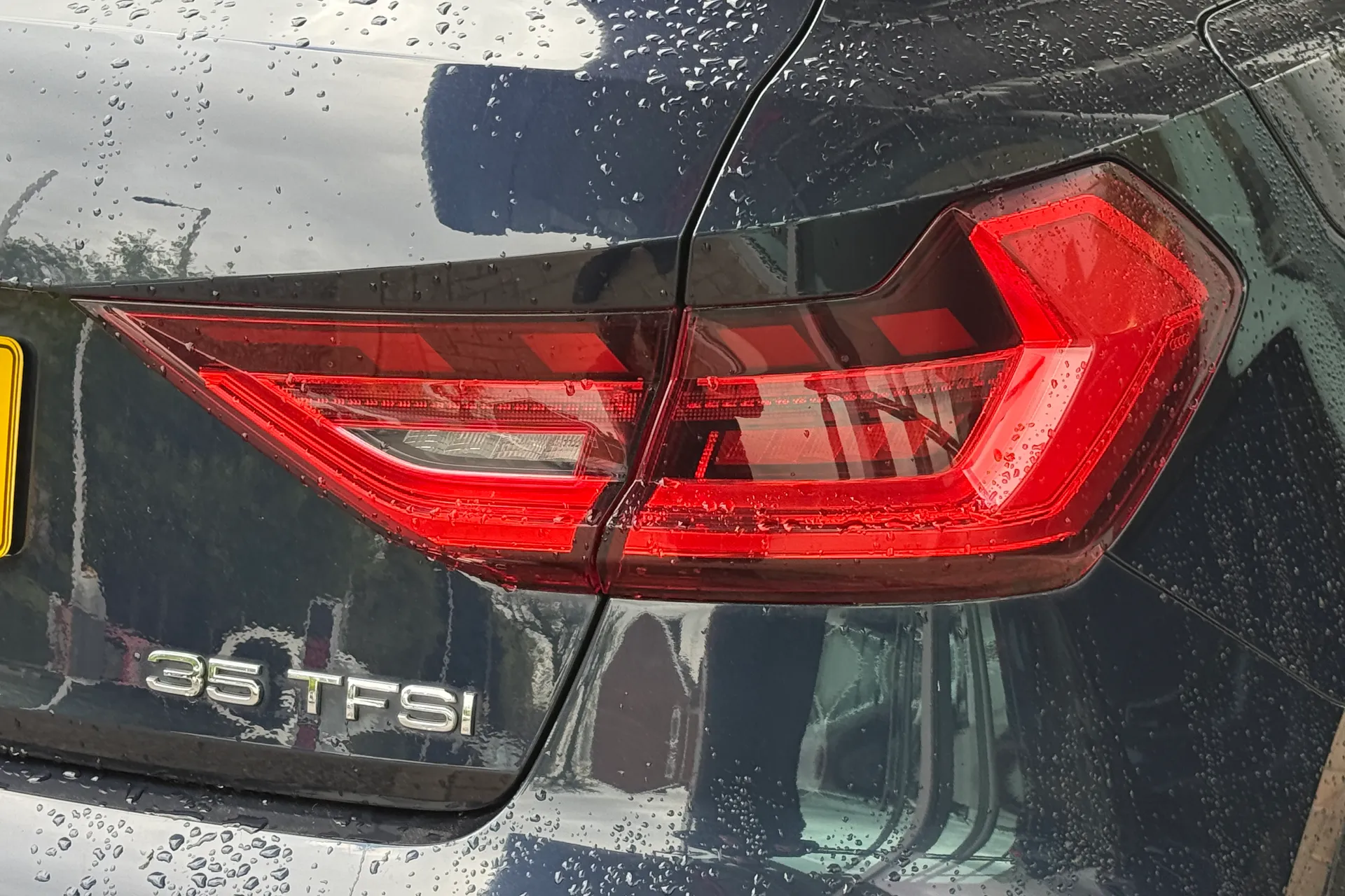 Audi A1 thumbnail image number 38